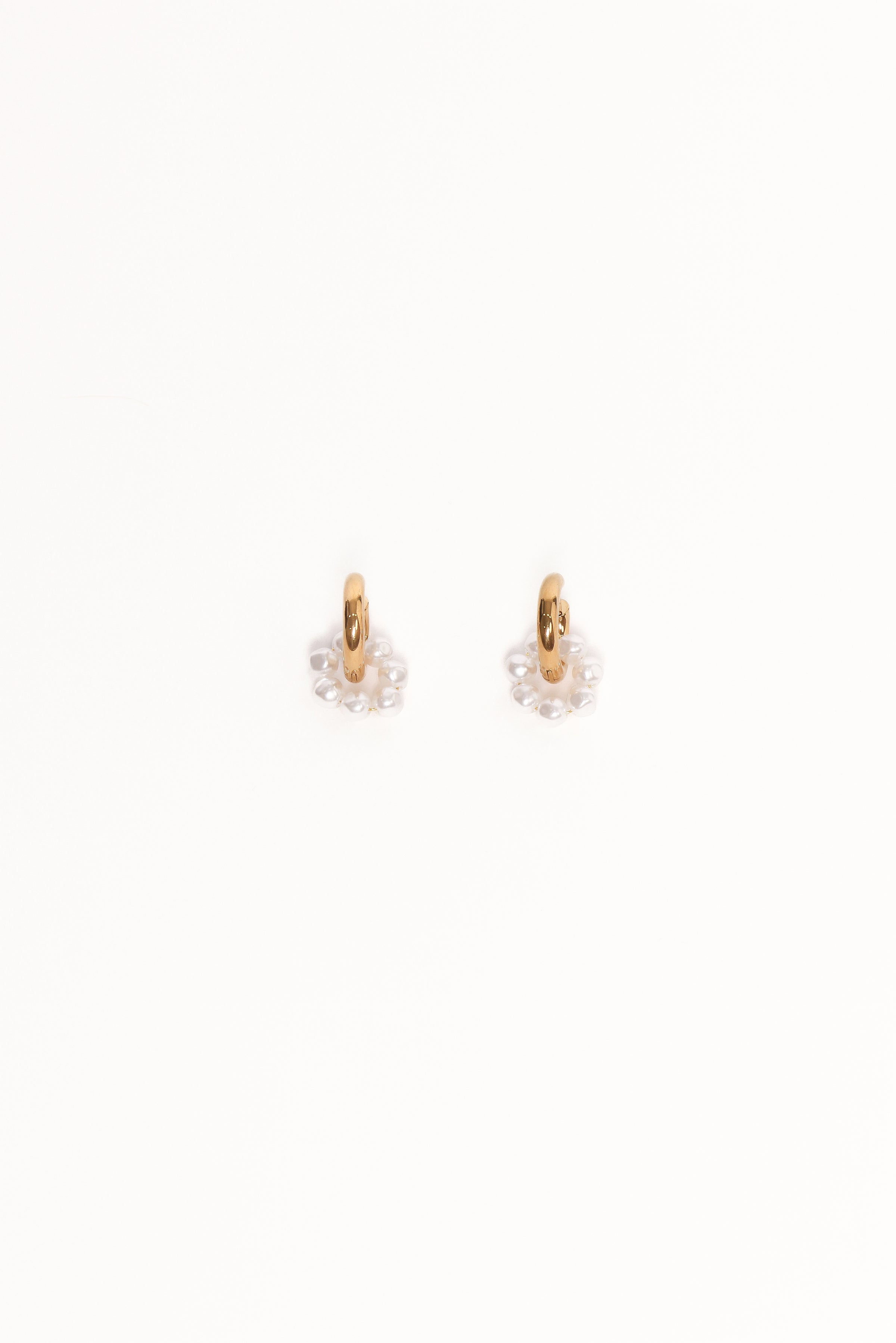 Cheri Earrings - Gold/Pearl
