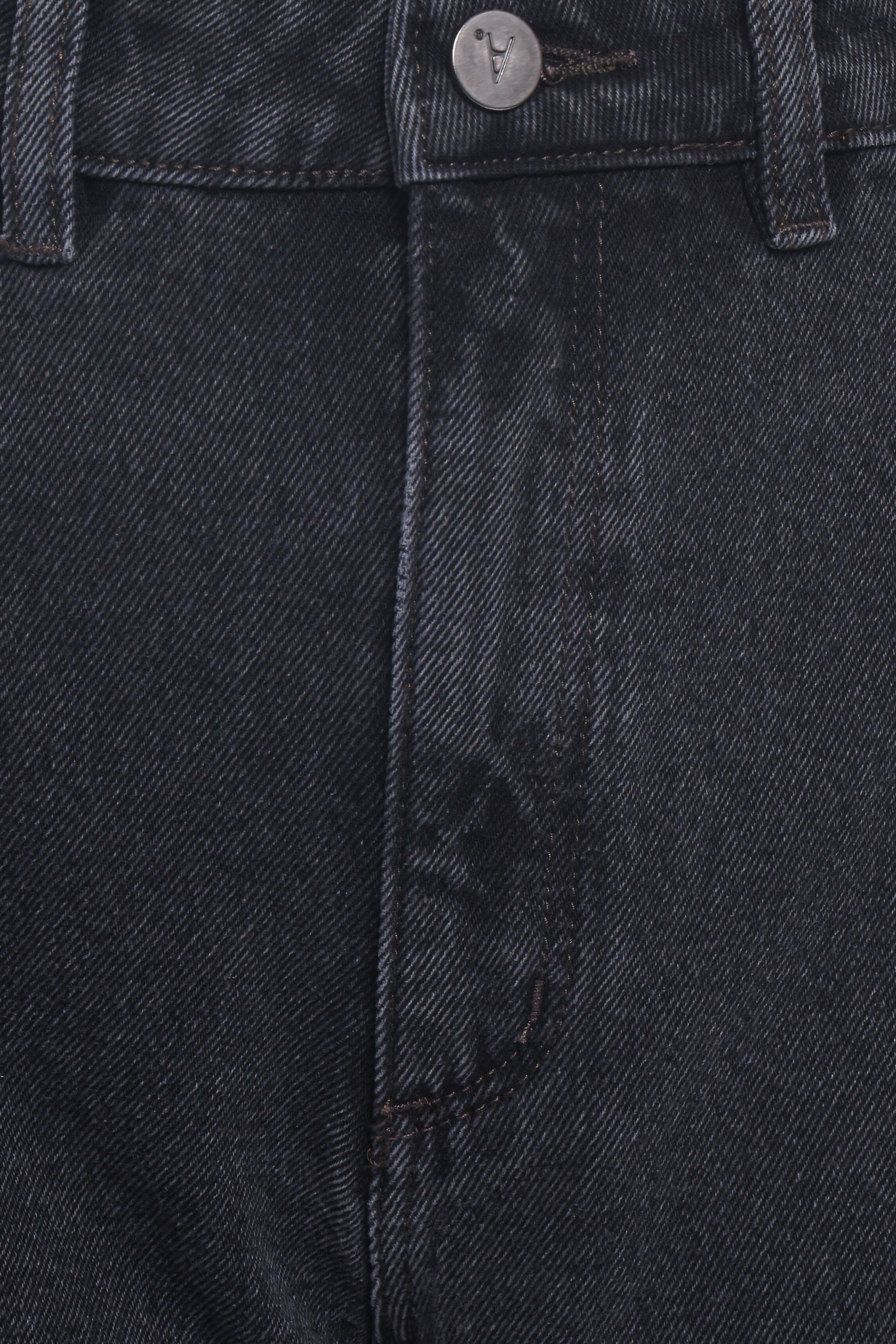 Abrand 94 Pleated Short - Shanae