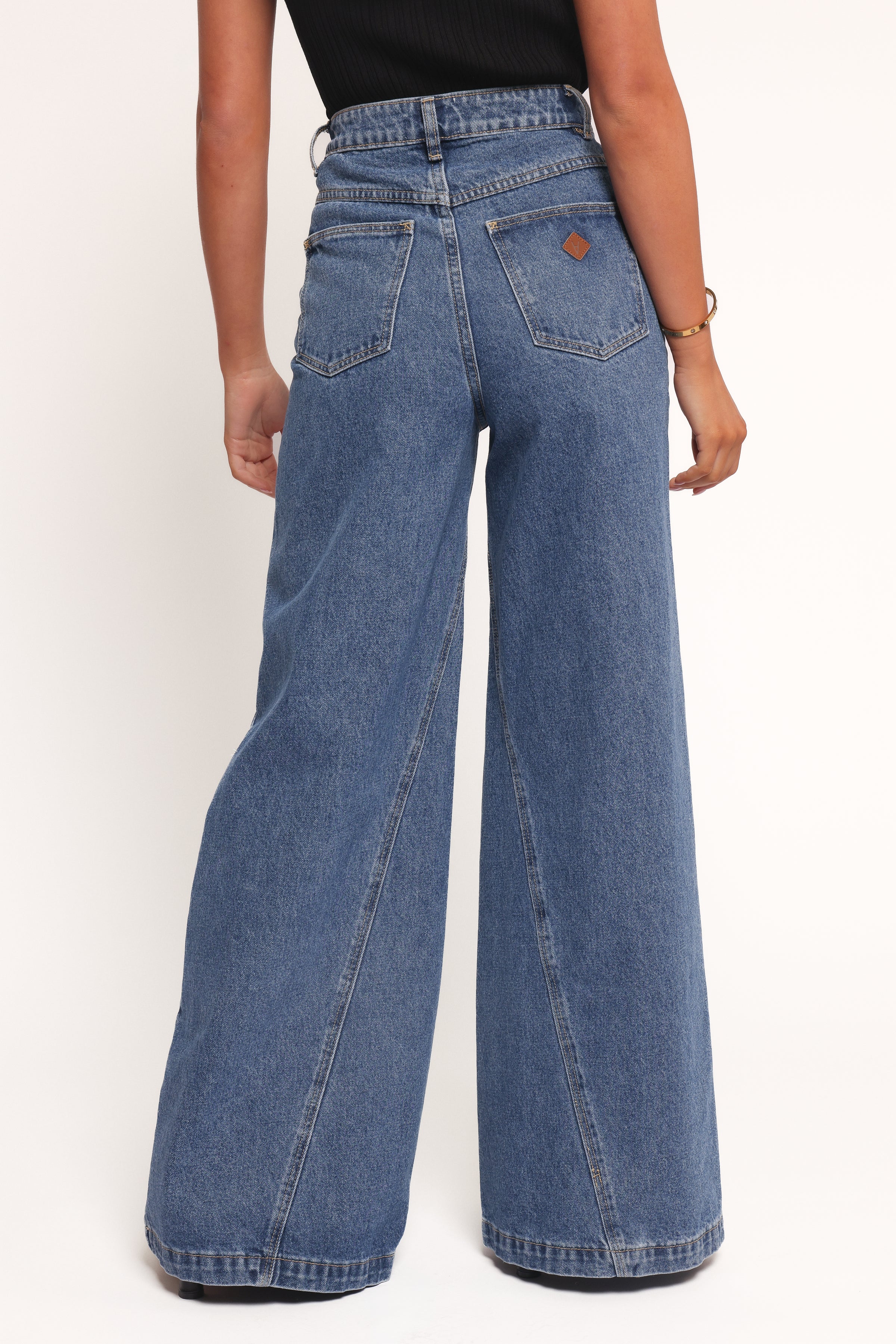 Abrand 94 Super Wide - Chantell