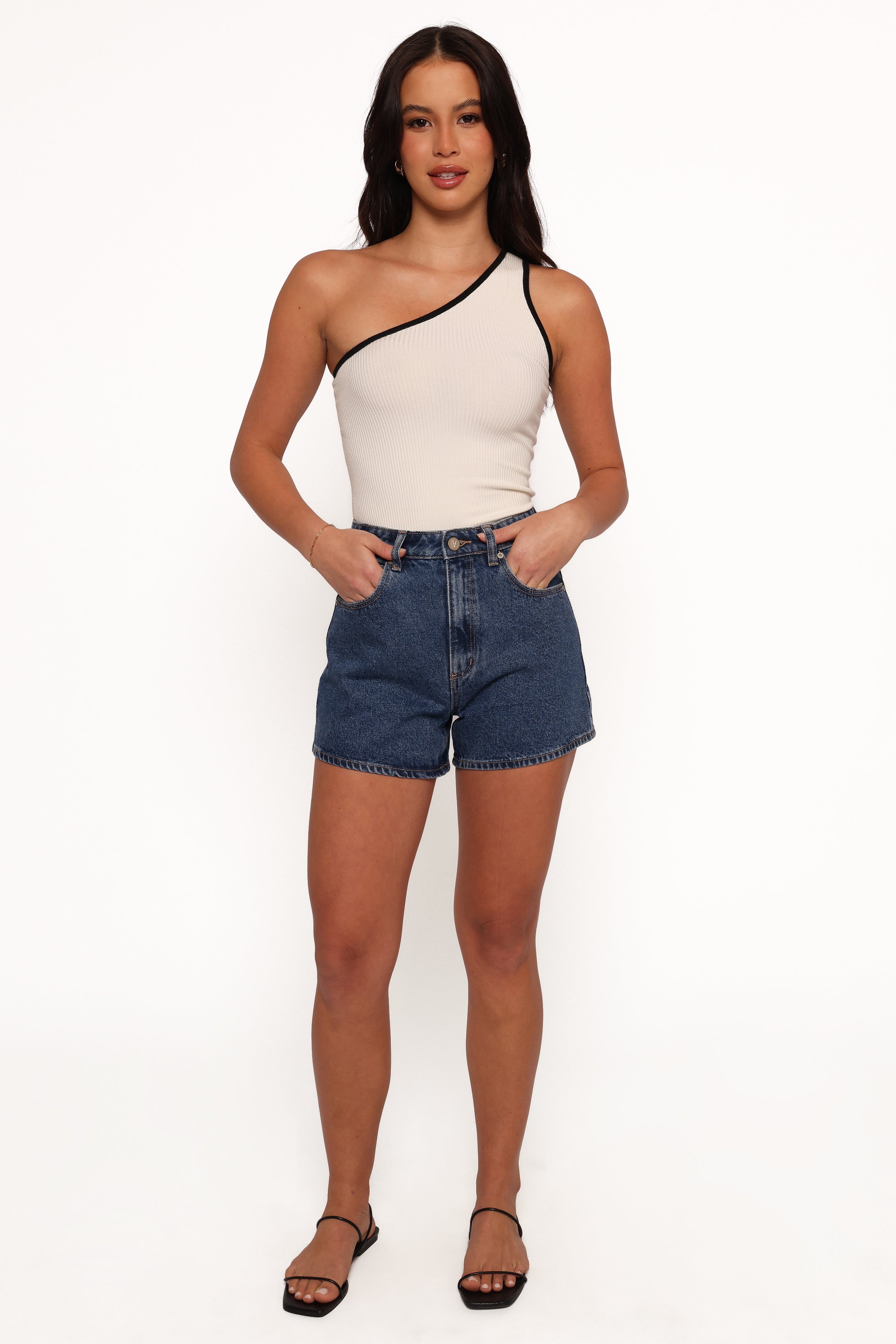Abrand Venice Shorts - Bella
