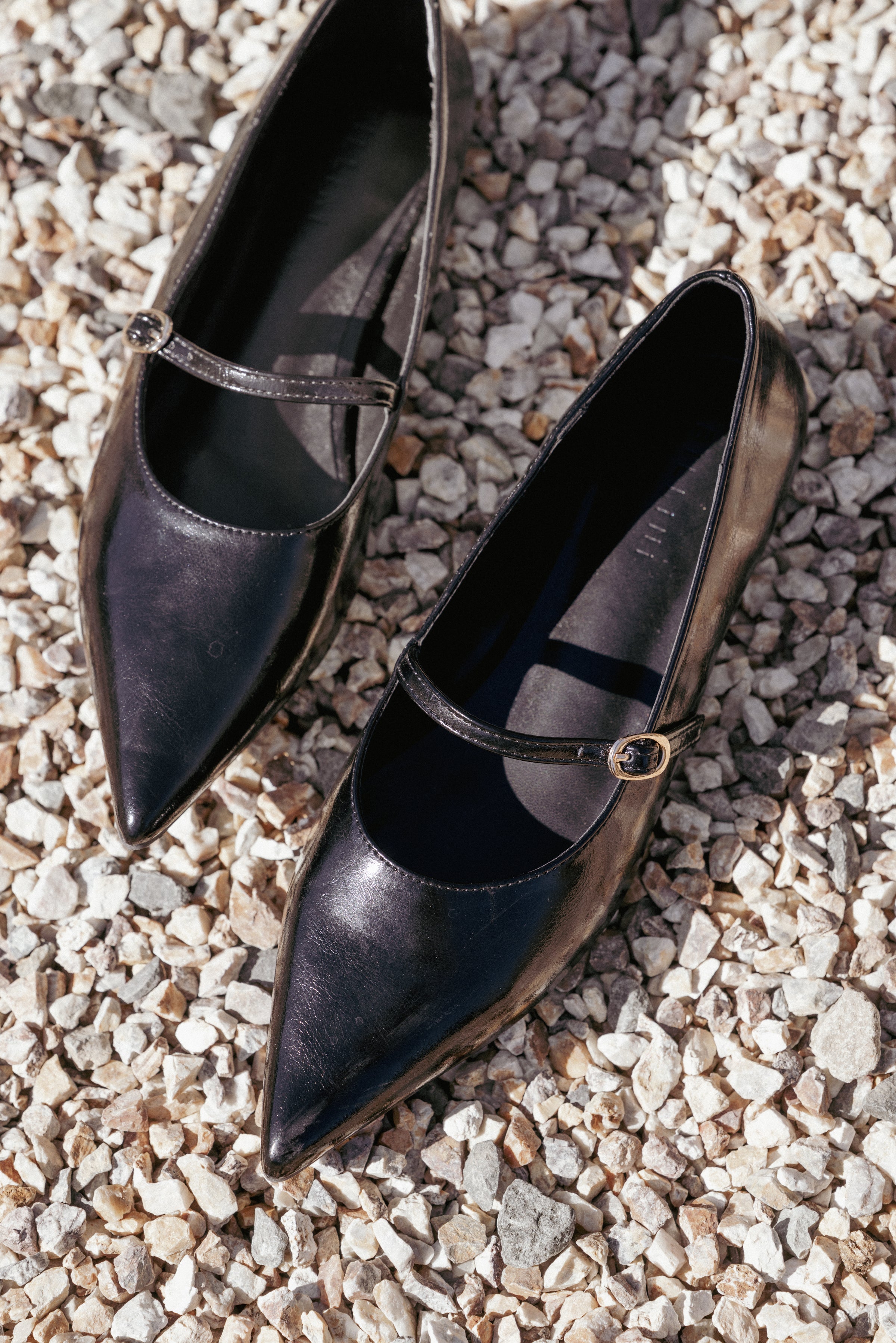 Harriette Flats - Black