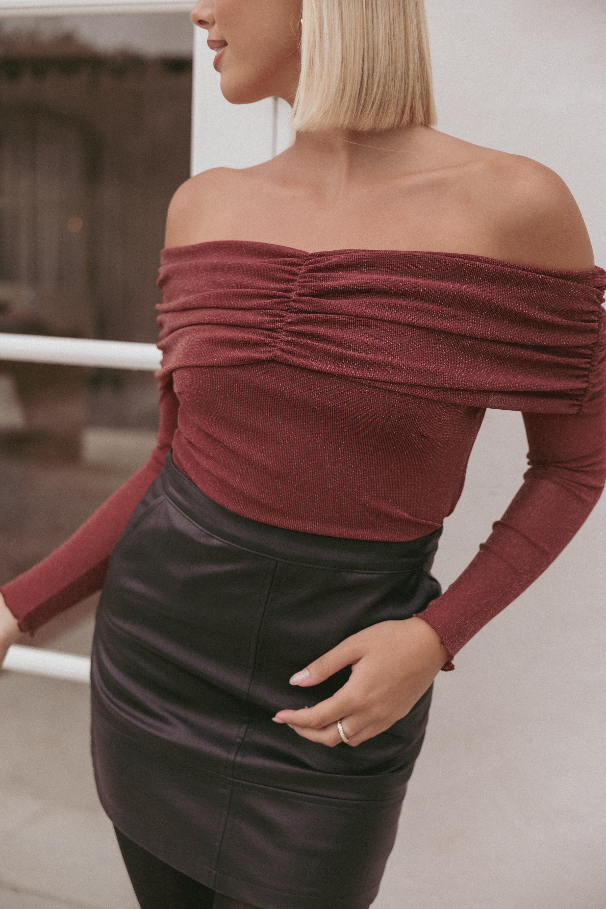 Raya Off Shoulder Top - Merlot