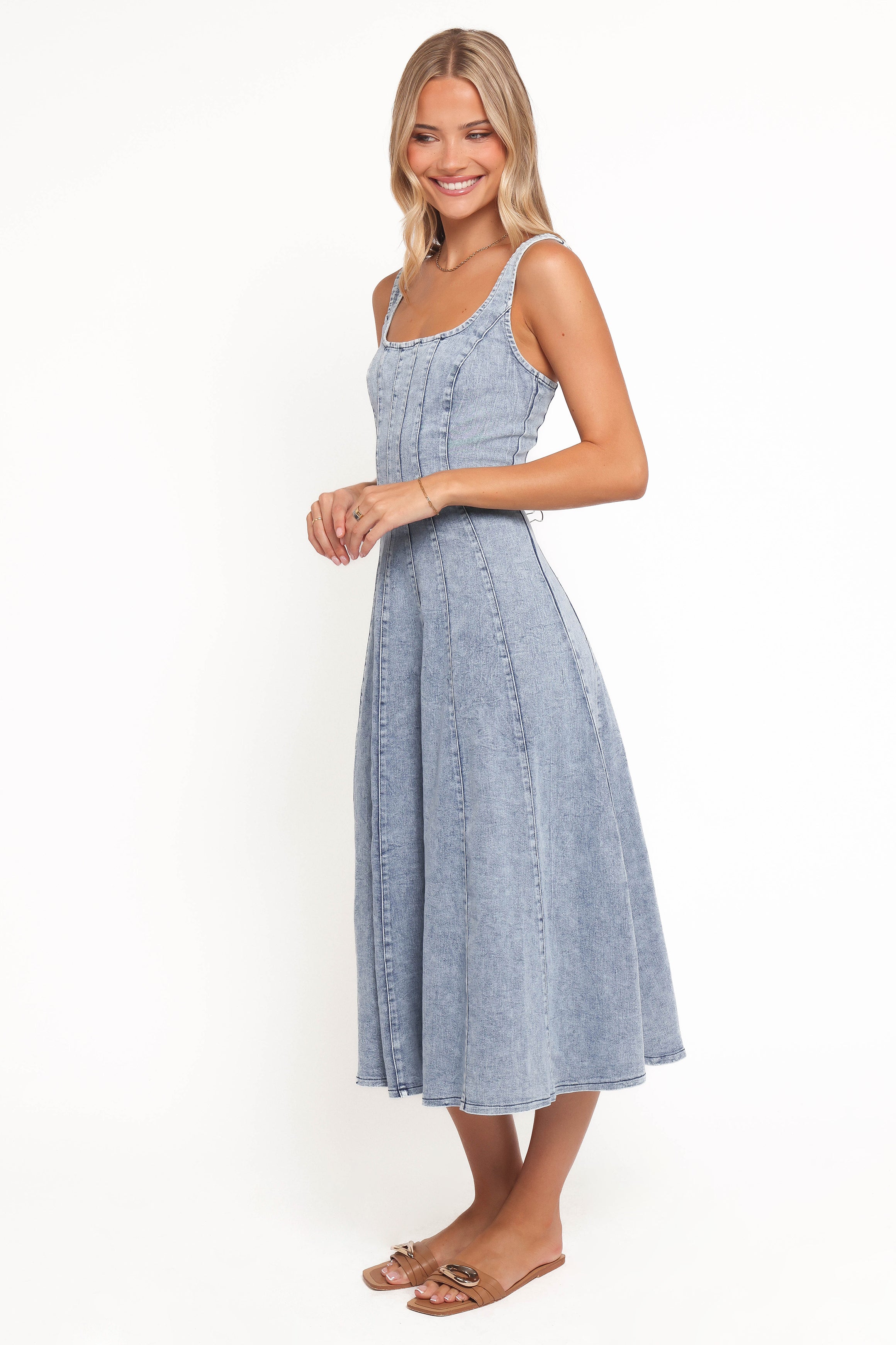 Una Midi Dress - Light Denim