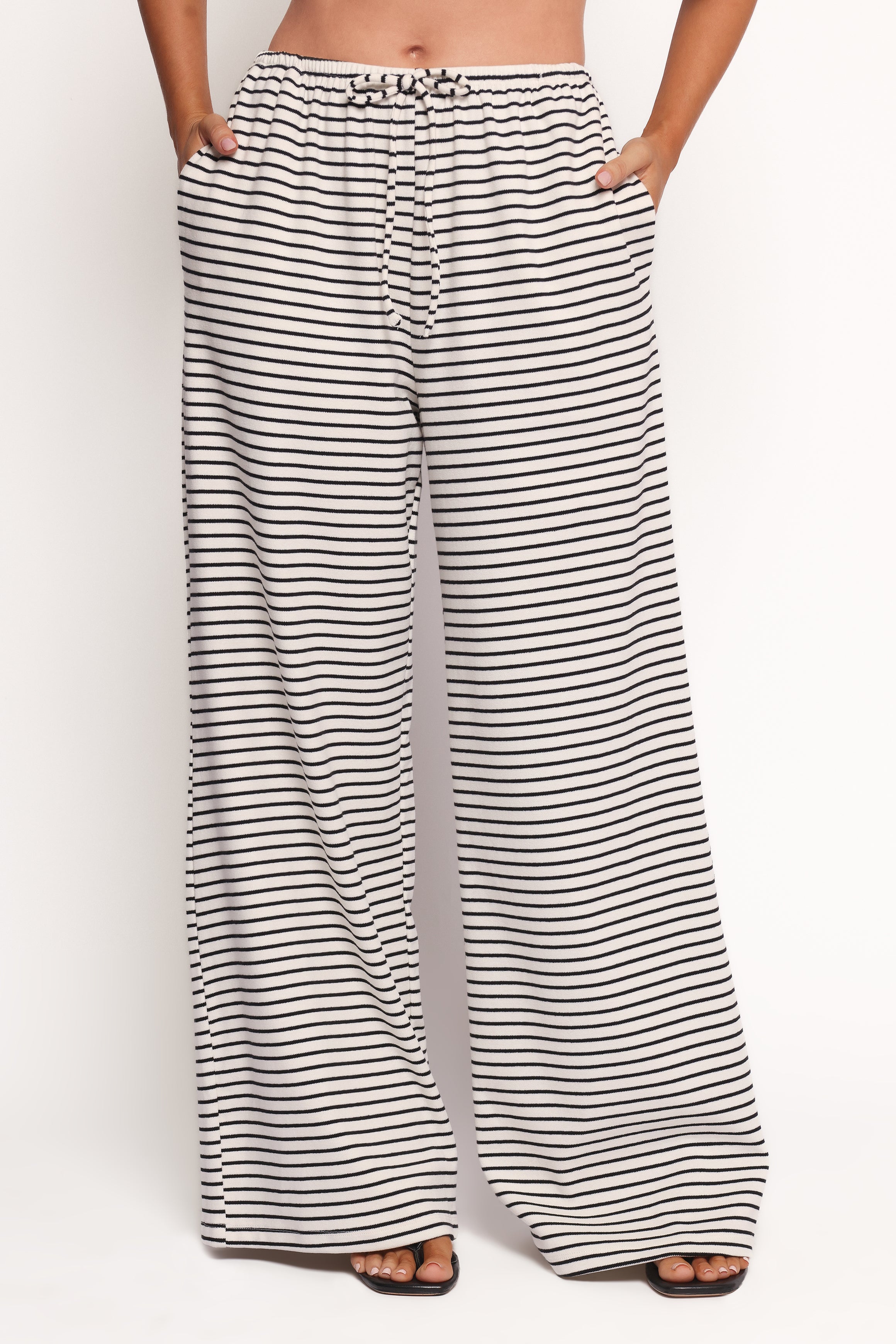 Wilda Knit Pant - White Black Stripe