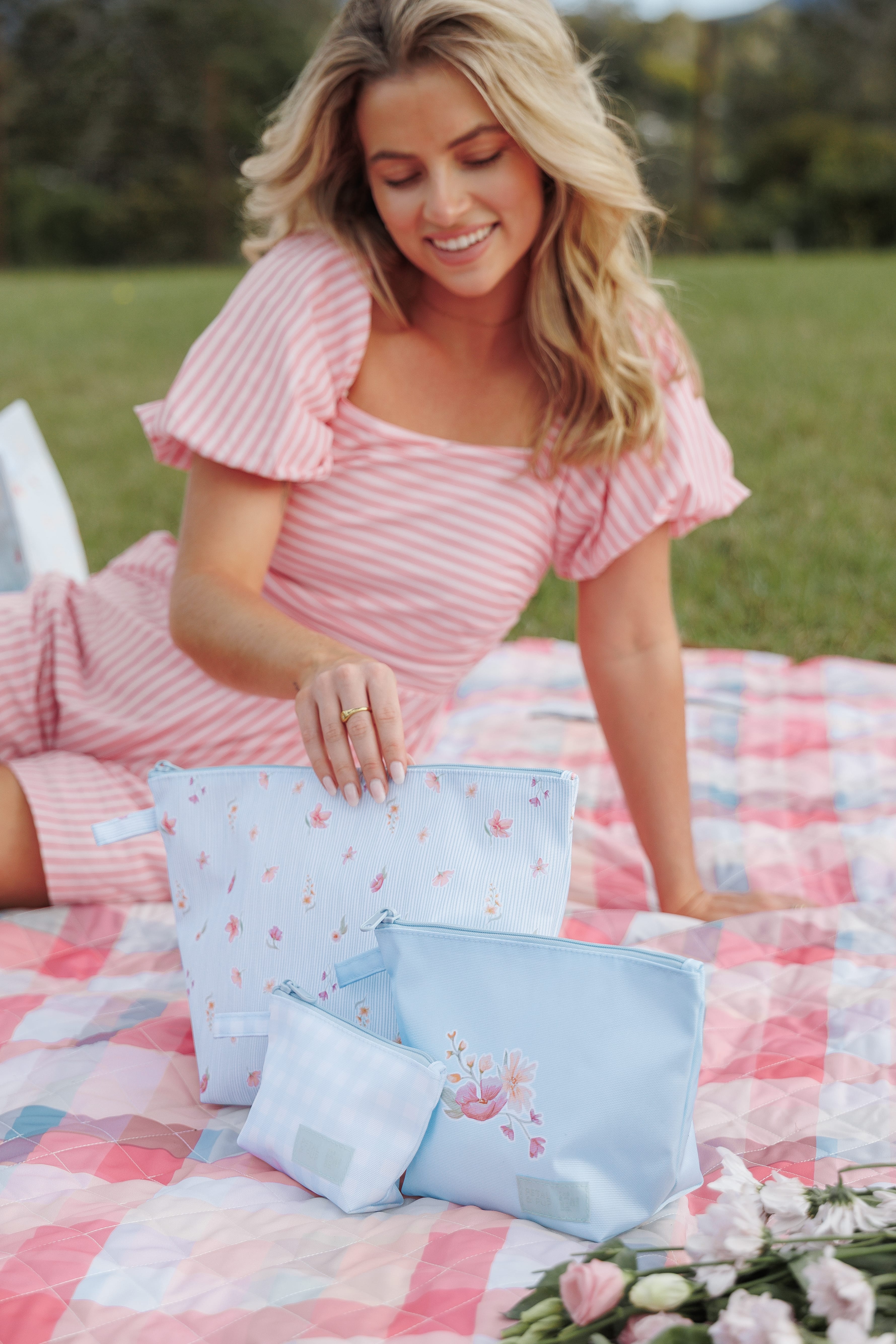 ACCESSORIES Handy Pouch Trio- Blue Garden Stripe