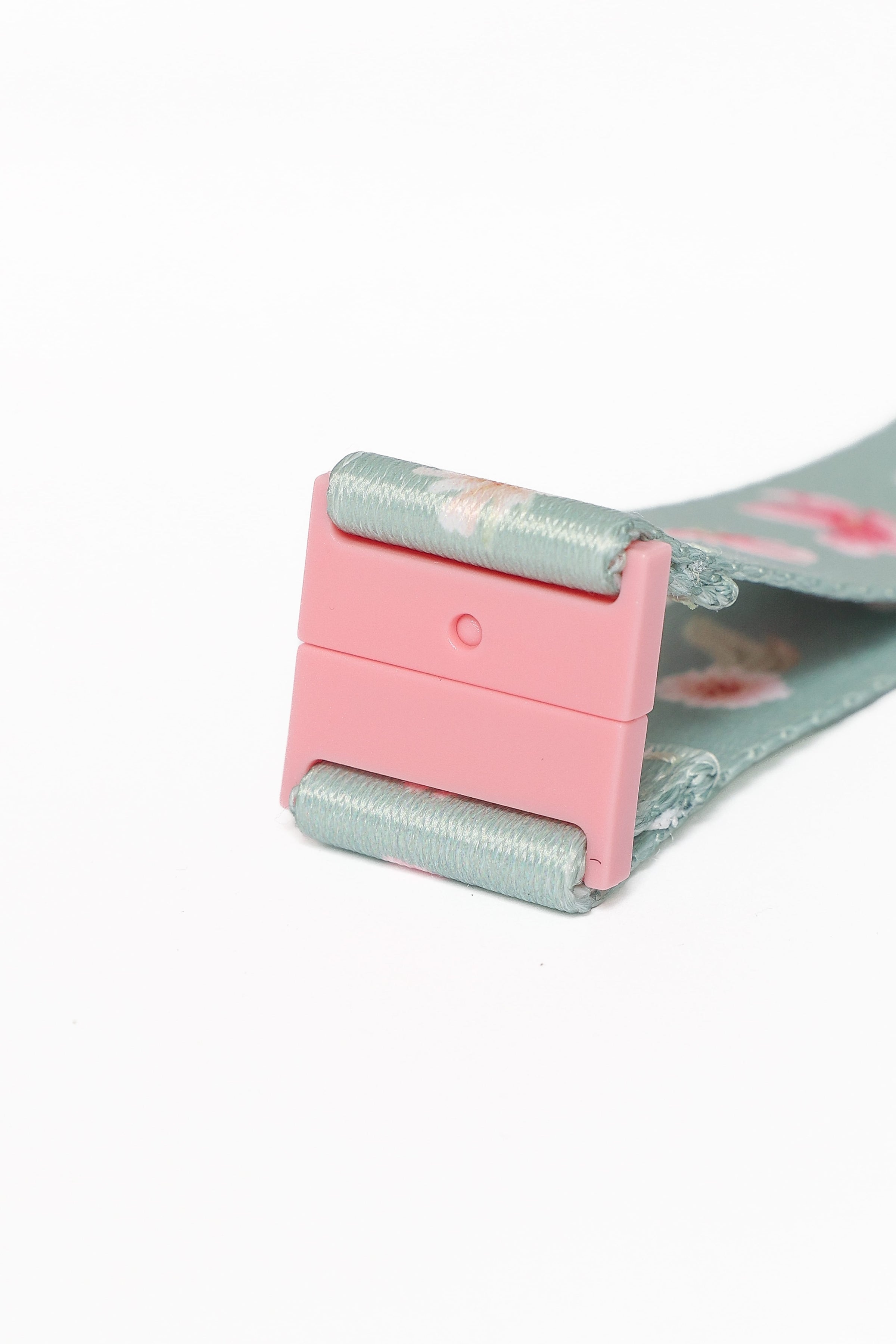 ACCESSORIES Lanyard - Sage Wildflowers