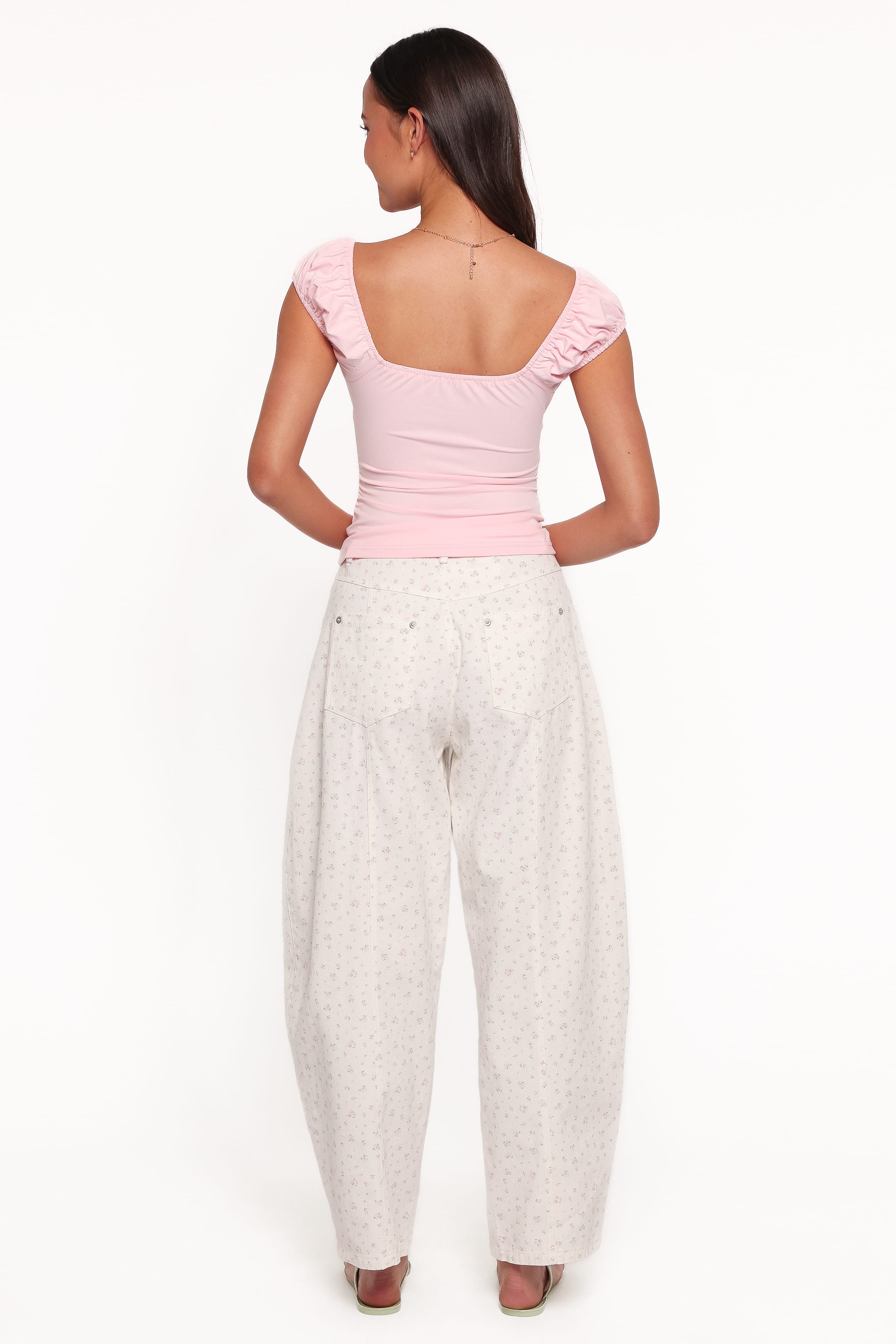 BOTTOMS Tulsi Barrel Leg Jeans - Cream/Pink Floral