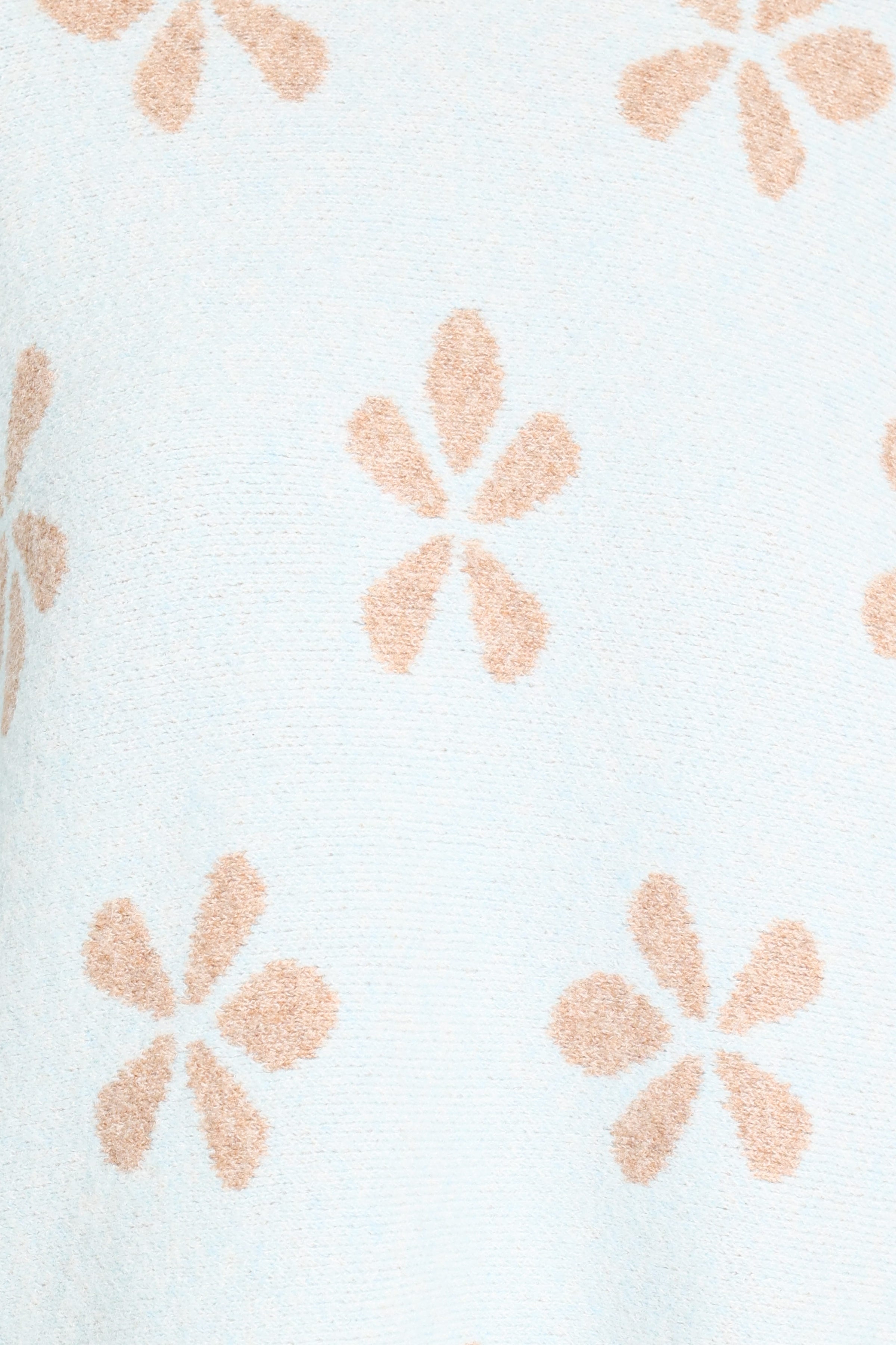 KNITWEAR Bella Oversized Daisy Sweater - Light Blue Camel