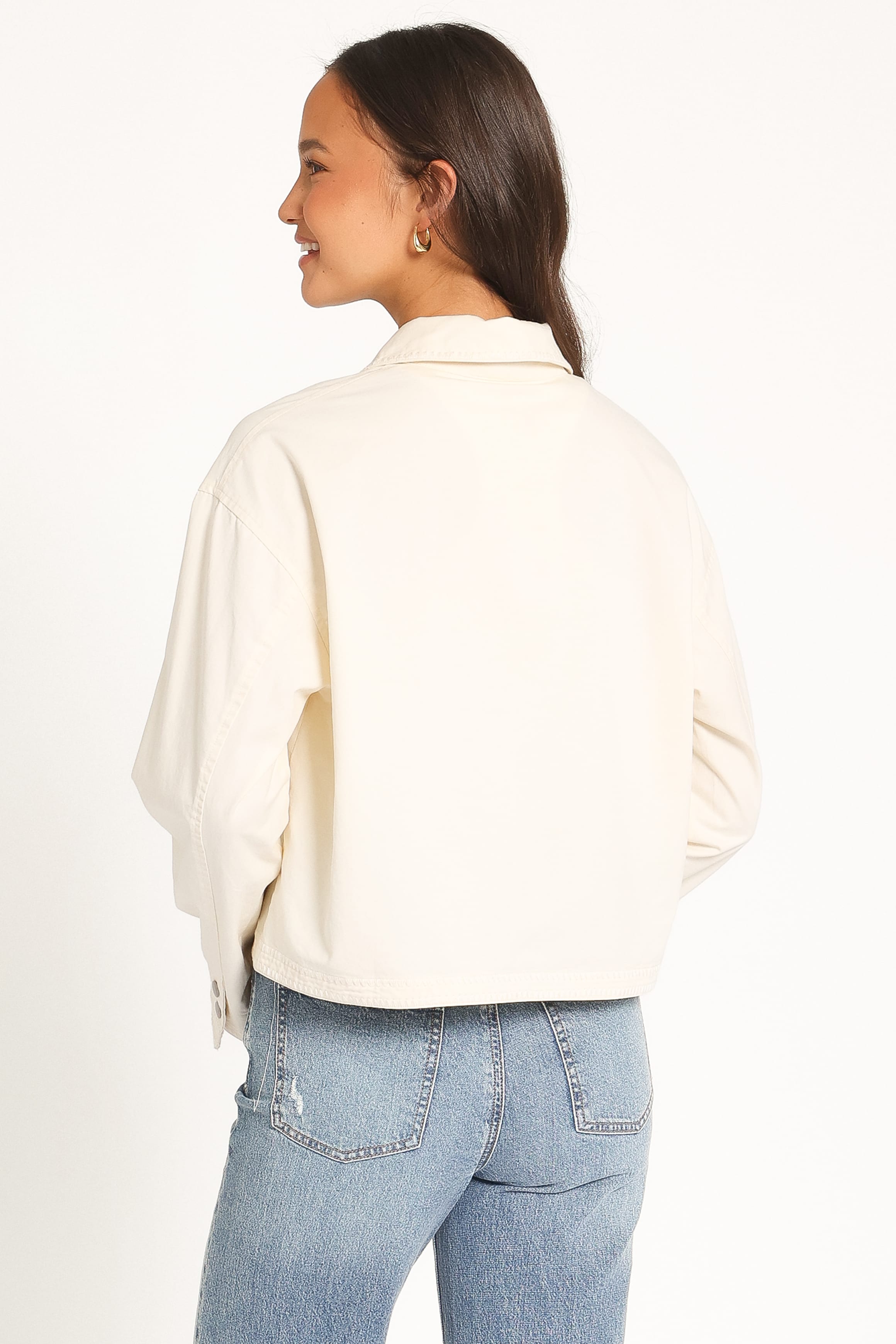 OUTERWEAR Poppi Boxy Crop Jacket - Ivory