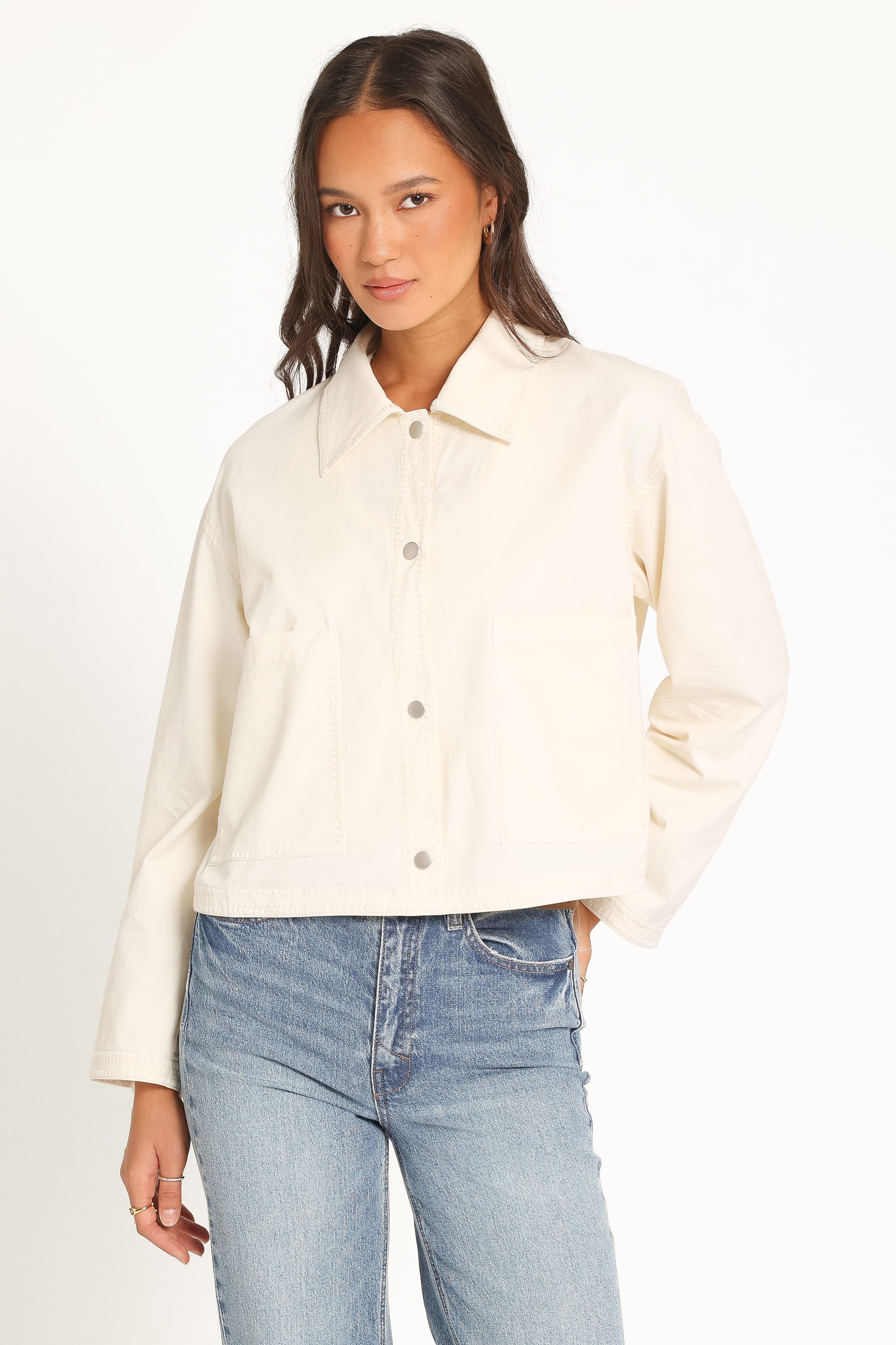 OUTERWEAR Poppi Boxy Crop Jacket - Ivory