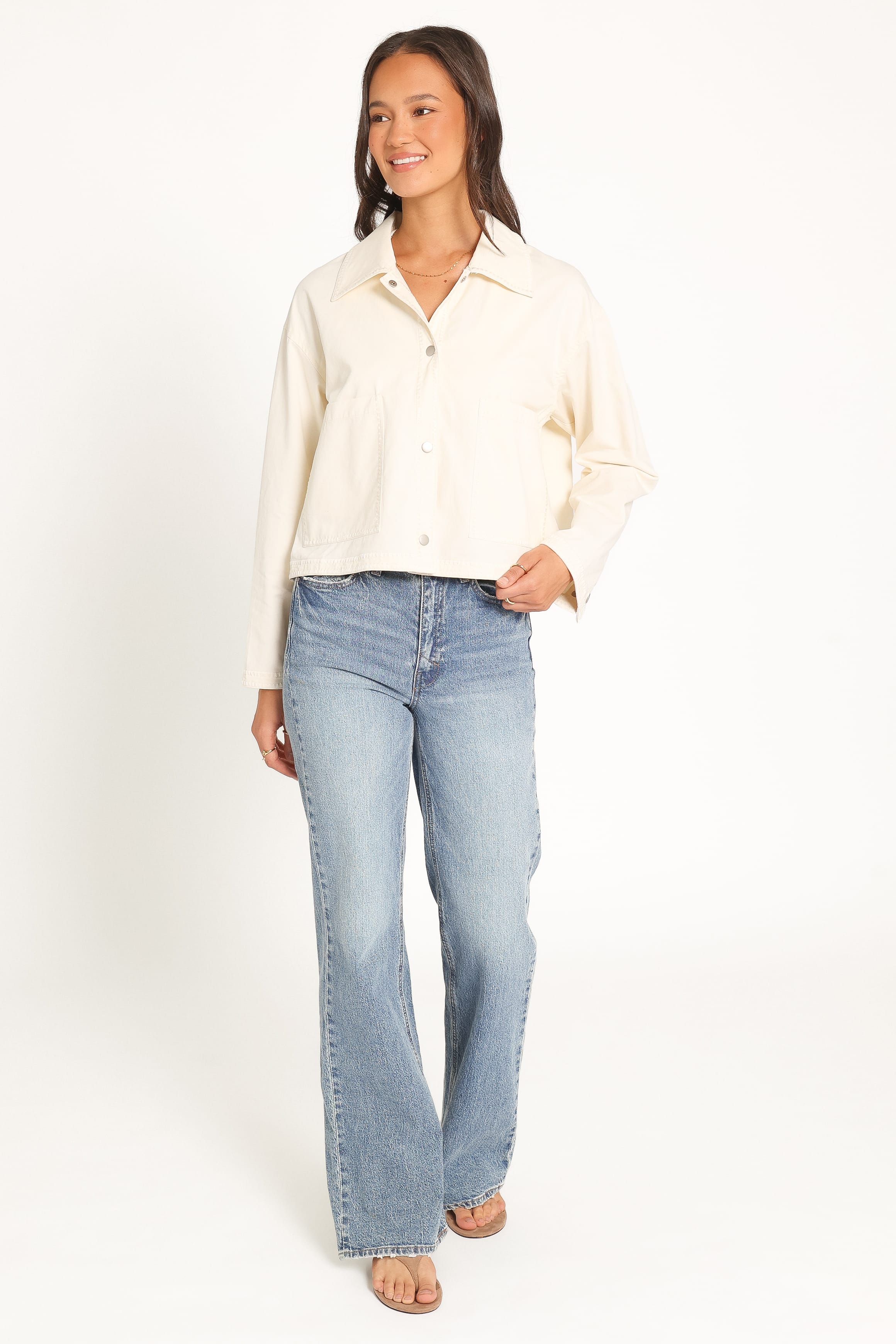 OUTERWEAR Poppi Boxy Crop Jacket - Ivory