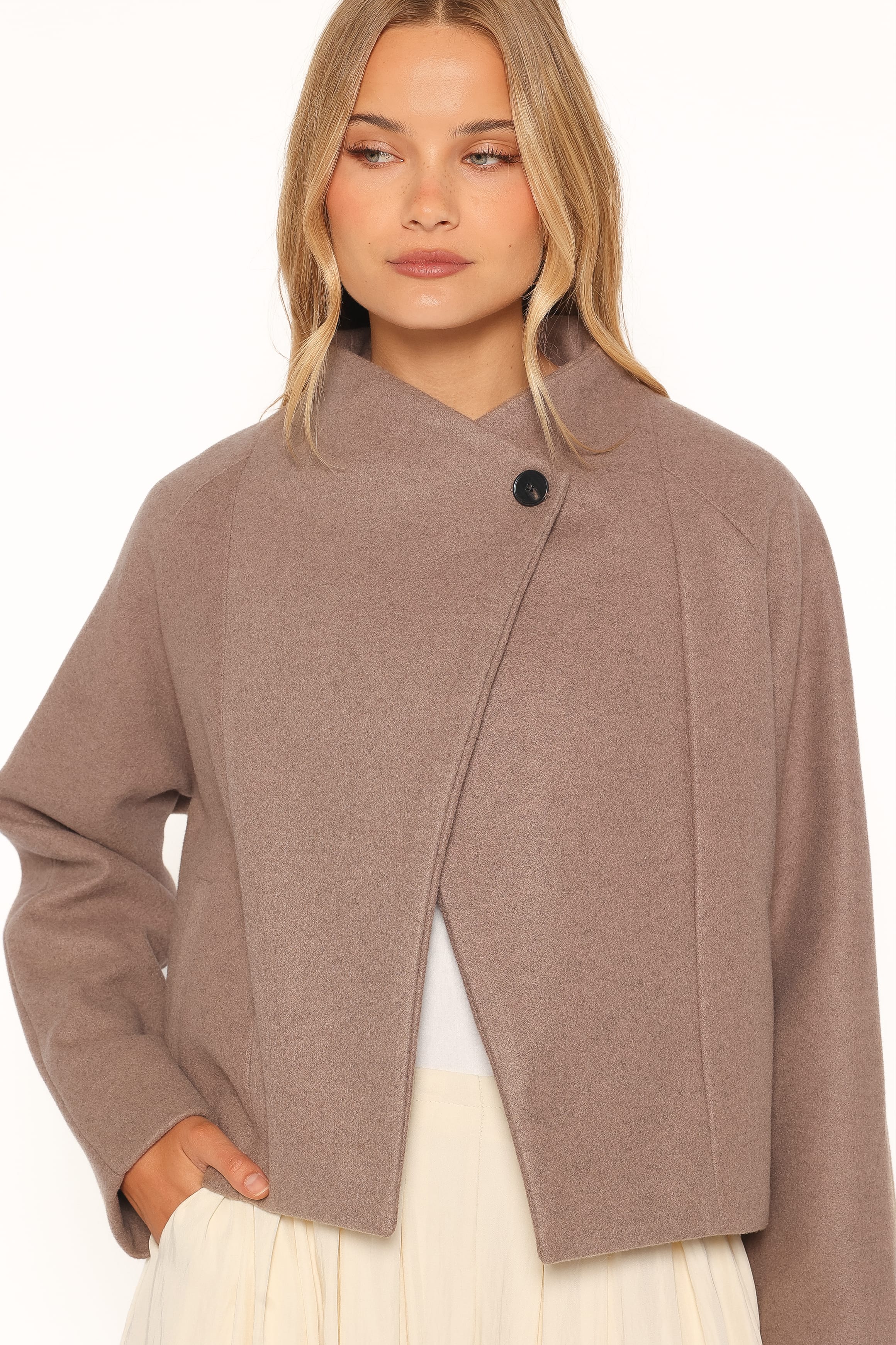 OUTERWEAR Suki Funnel Neck Crop Jacket - Mocha Brown