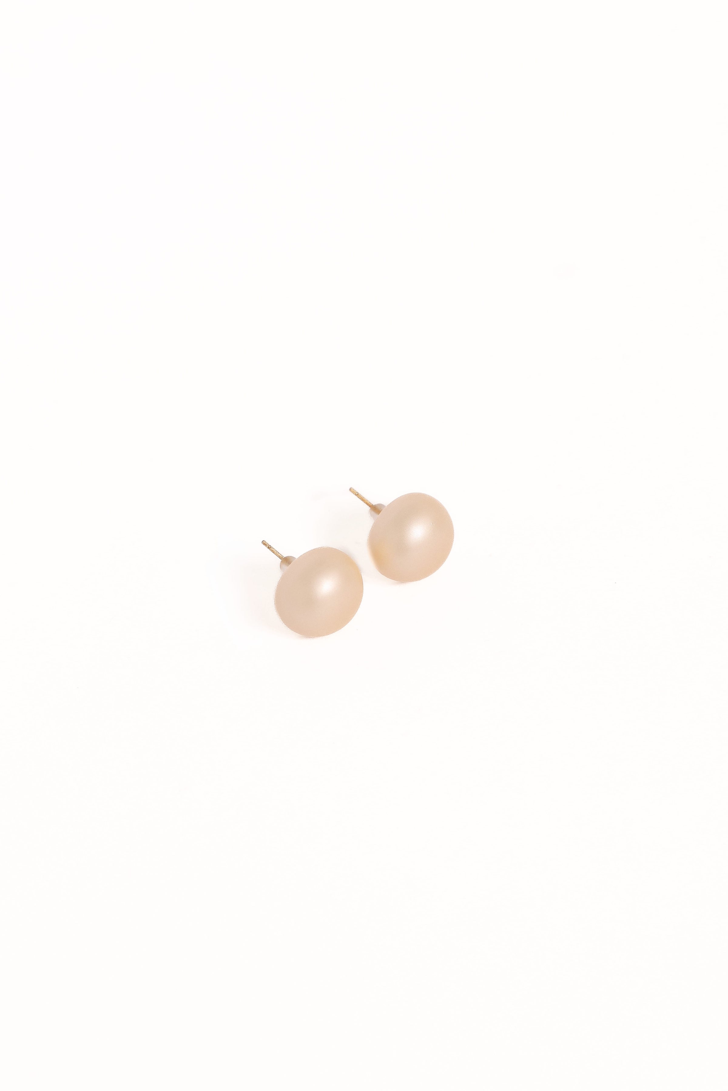 ACCESSORIES Adalee Stud Earrings - Pearl