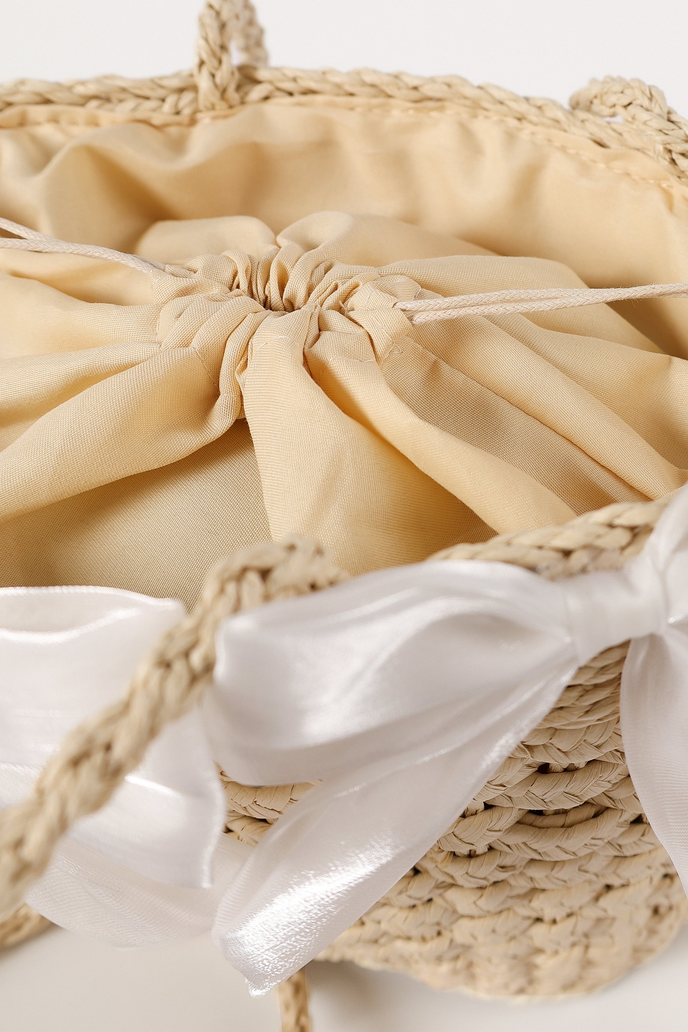 ACCESSORIES @Ashy Bow Bag - Neutral