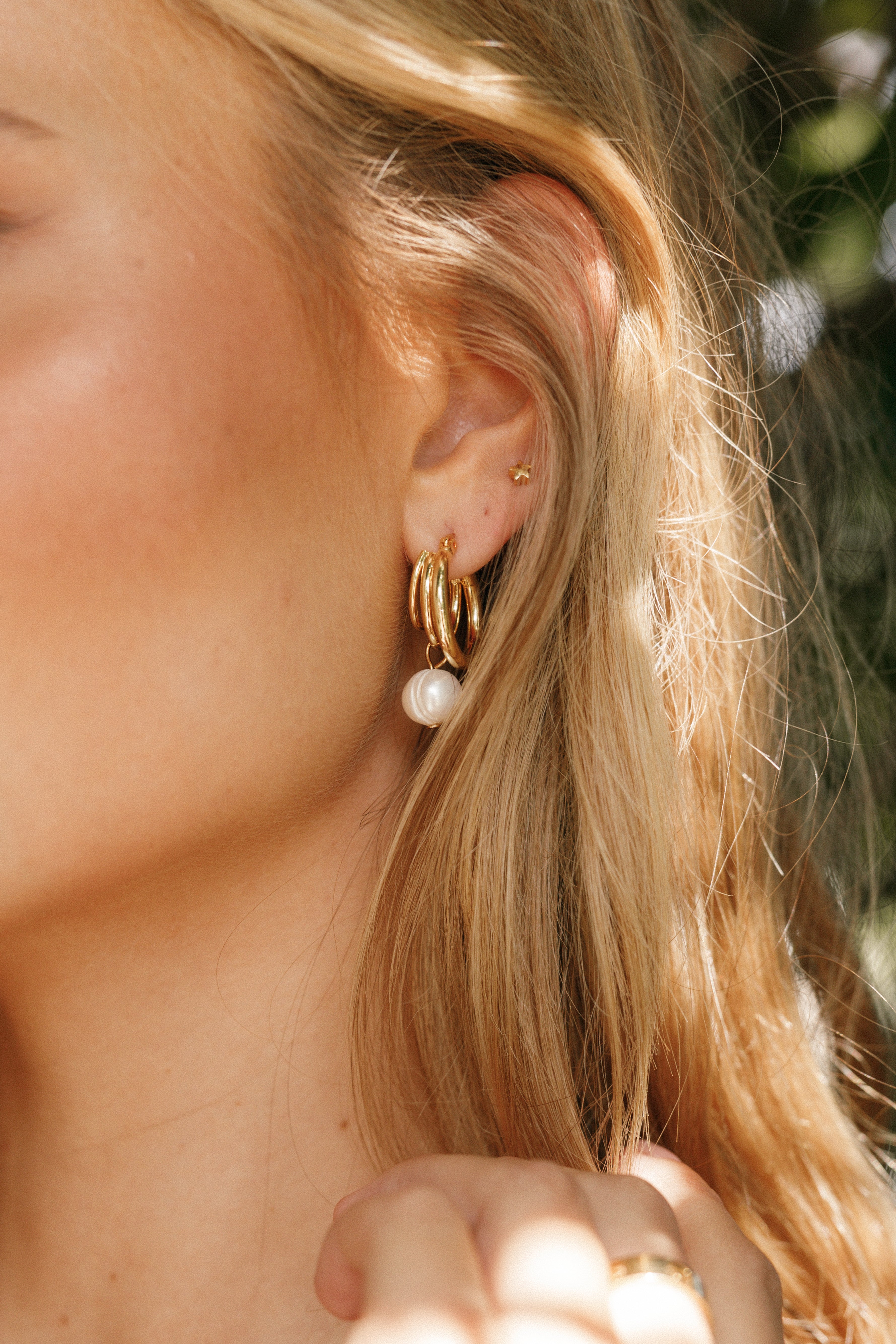 ACCESSORIES @Bernyce Hoop Pear Earrings - Gold