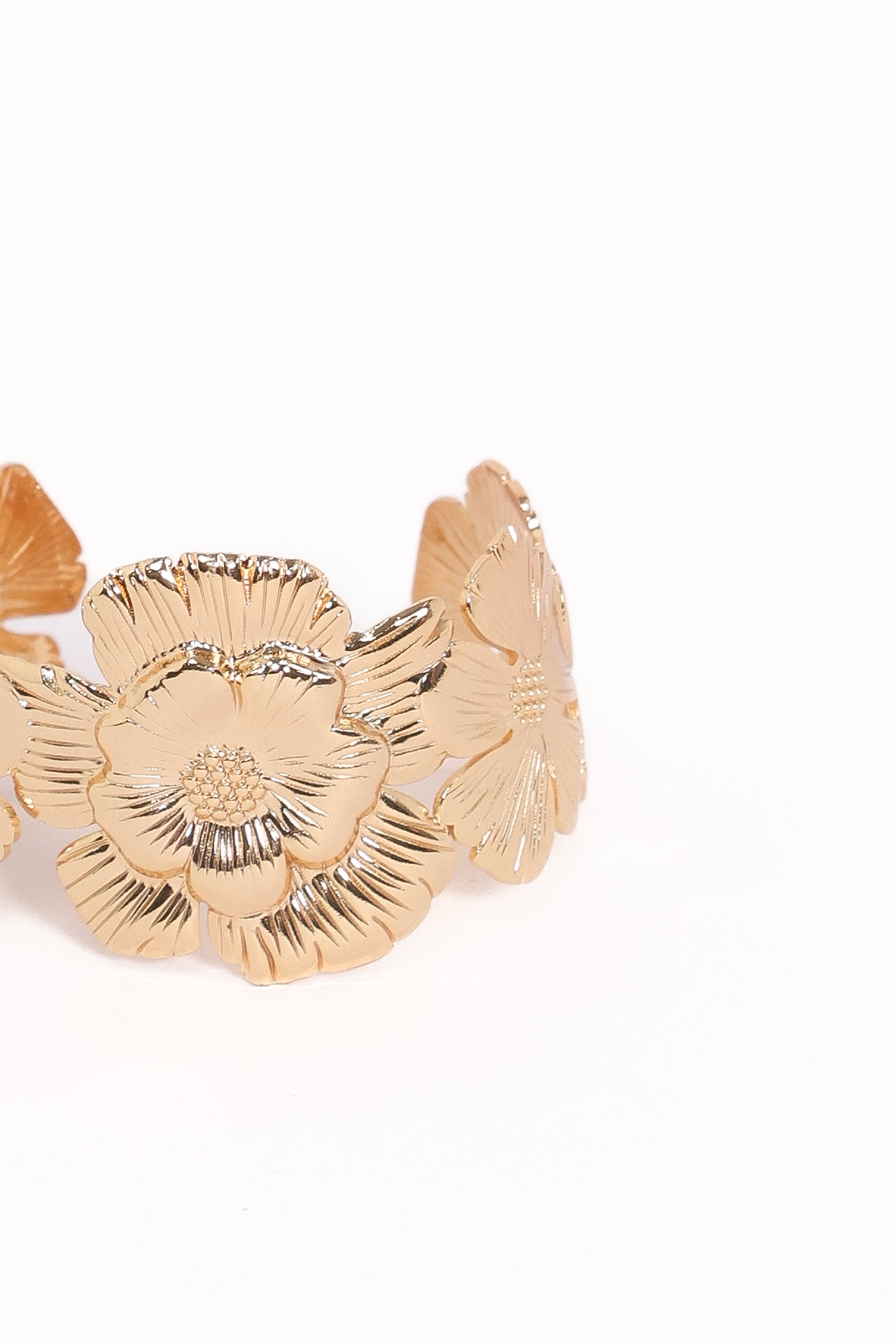 ACCESSORIES Bloom Cuff Bracelet - Gold
