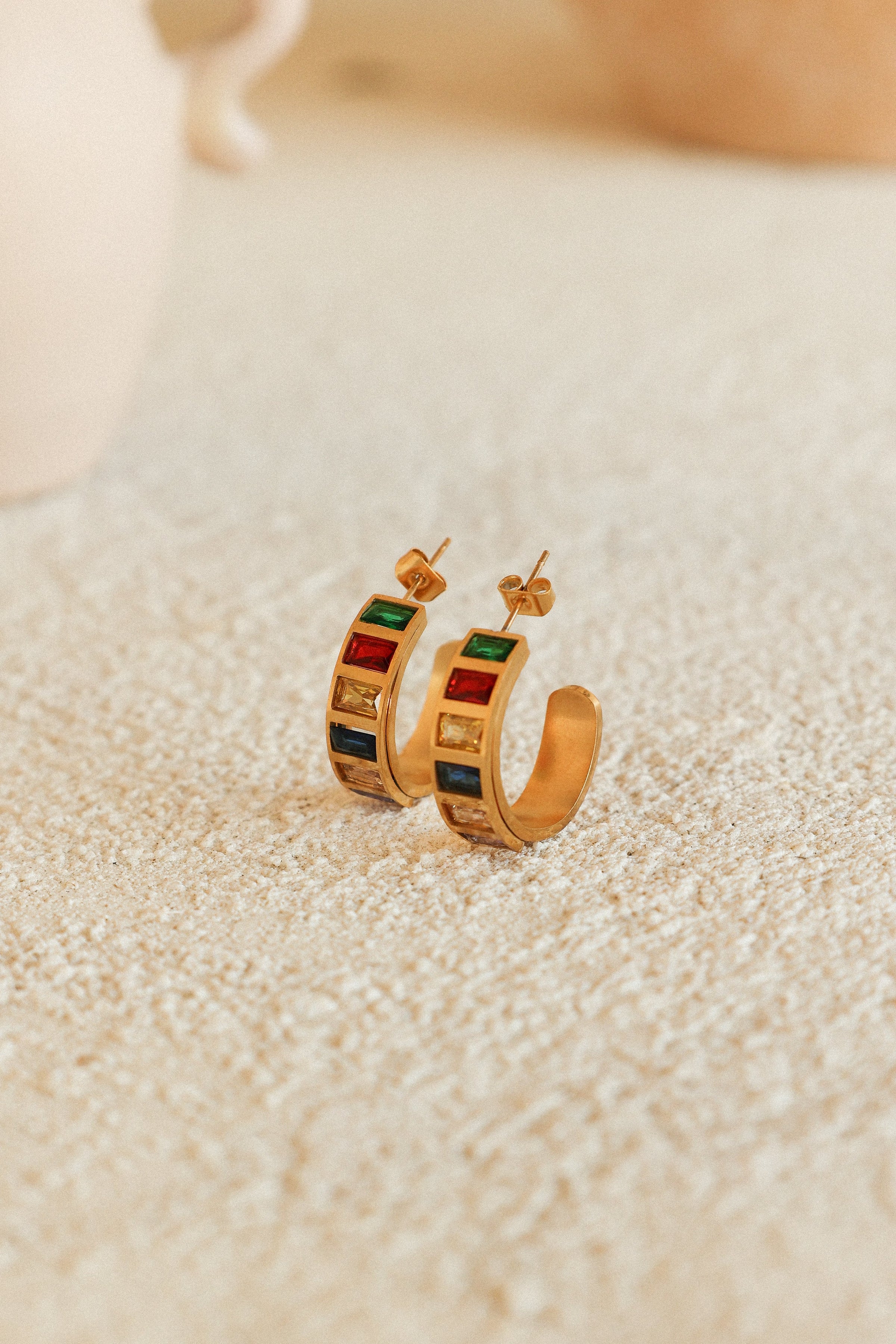 ACCESSORIES @Blythe Hoop Earrings - Gold Multi