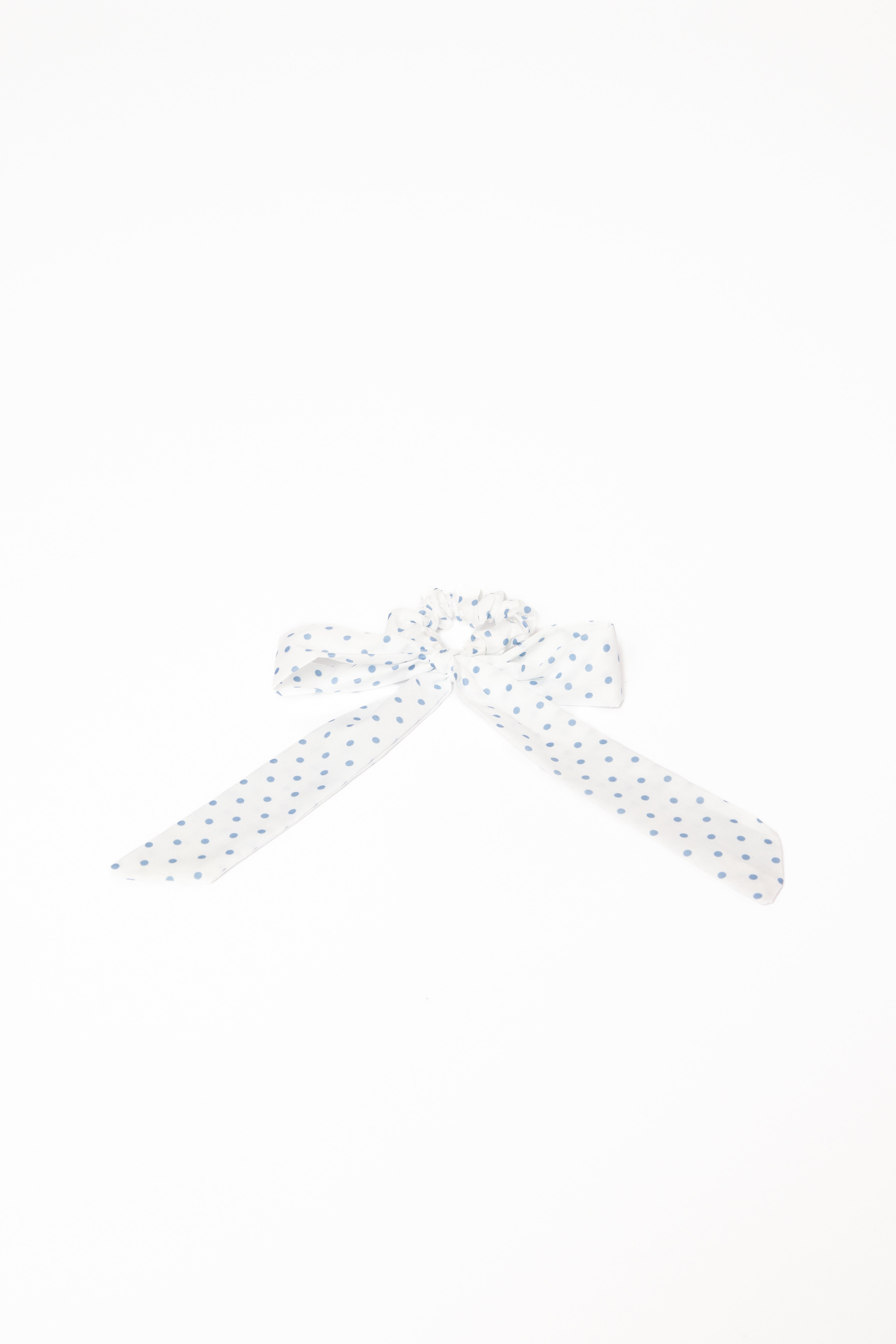 ACCESSORIES Cass Bow Scrunchie - White