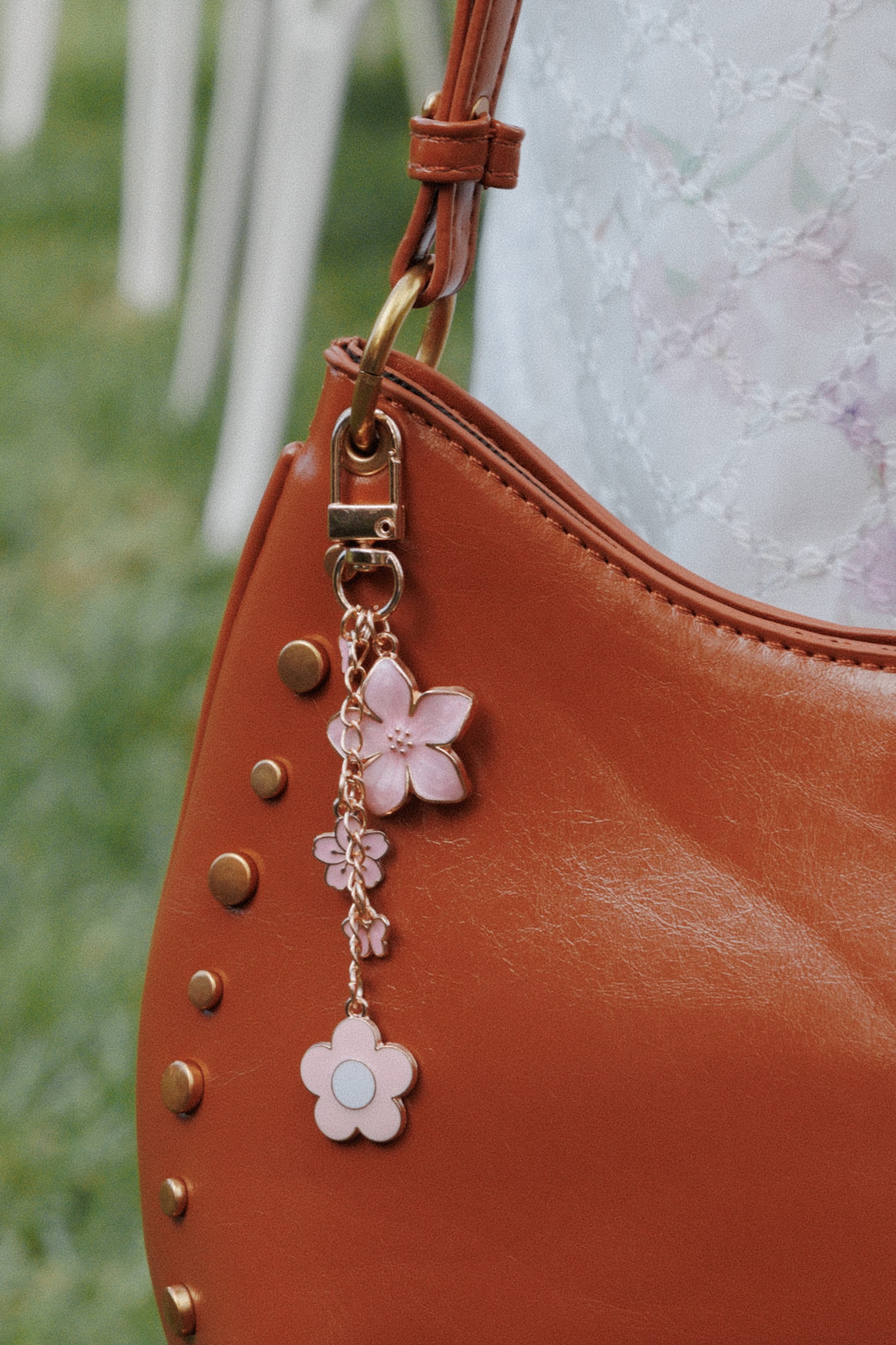 ACCESSORIES Claudia Flower Key Chain - Pink