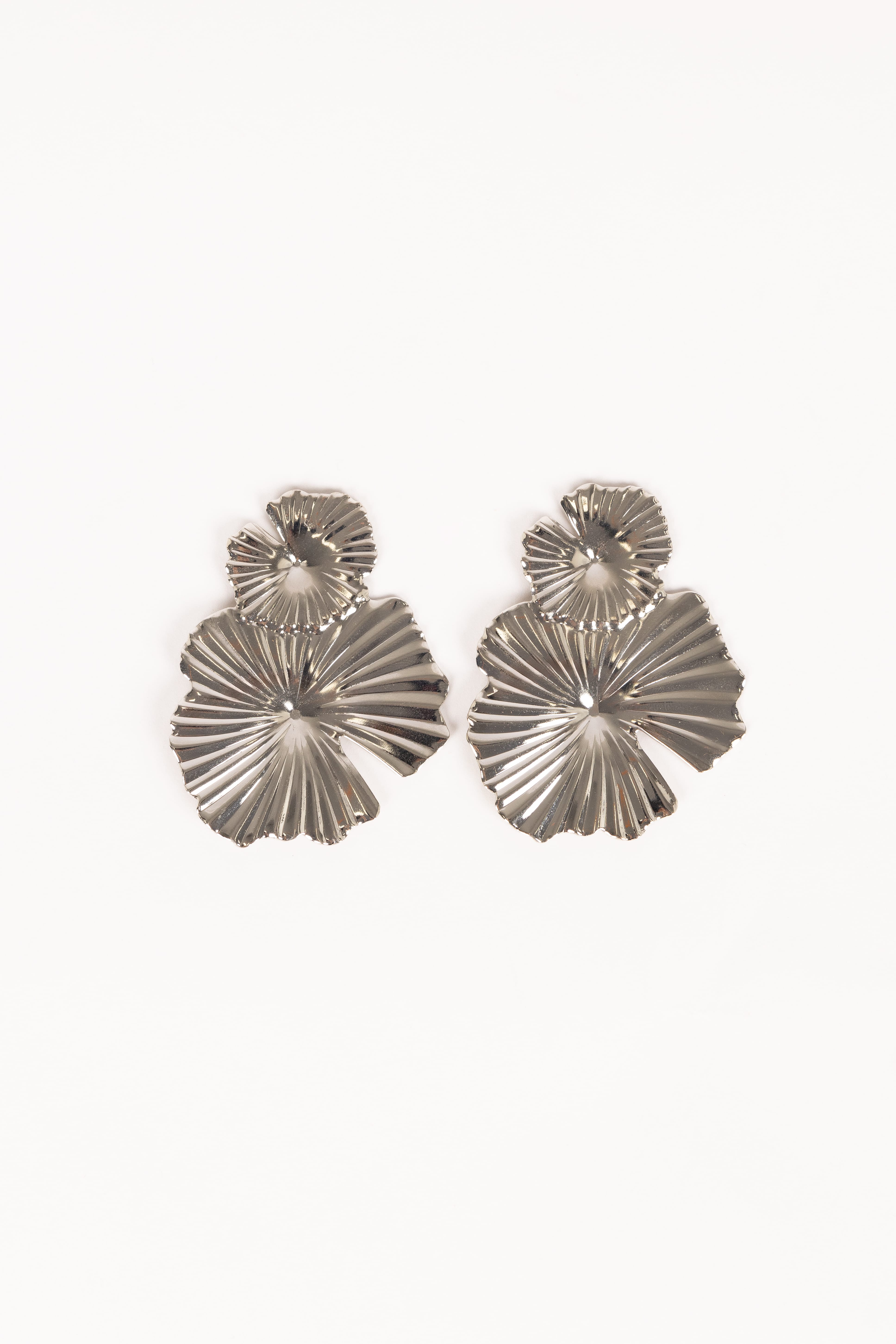 ACCESSORIES Delia Earrings - Silver