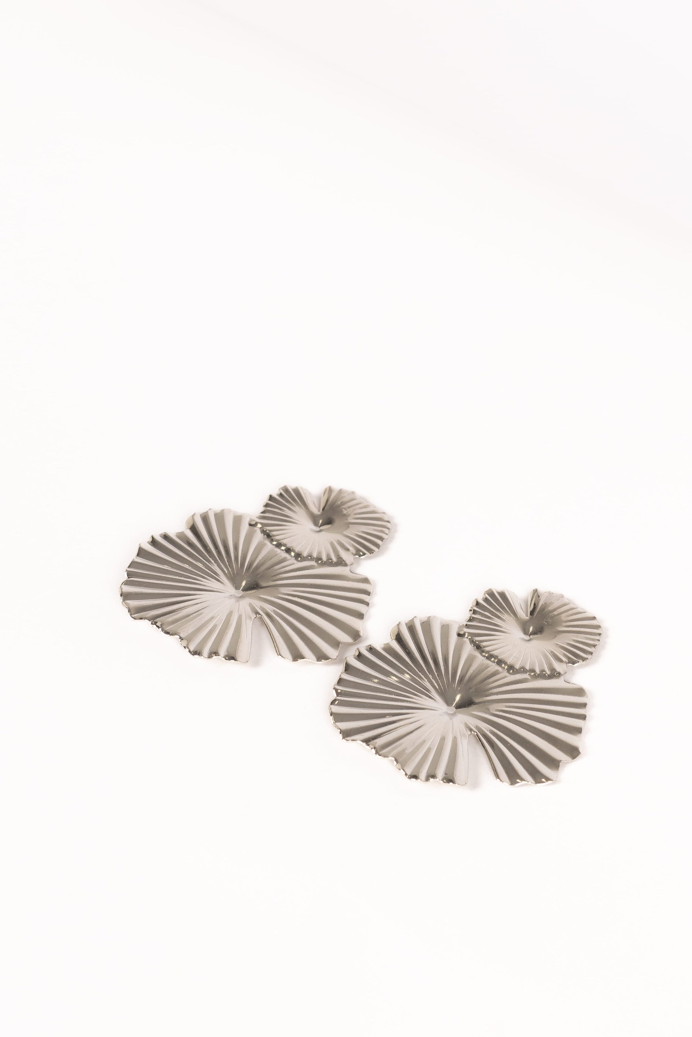 ACCESSORIES Delia Earrings - Silver