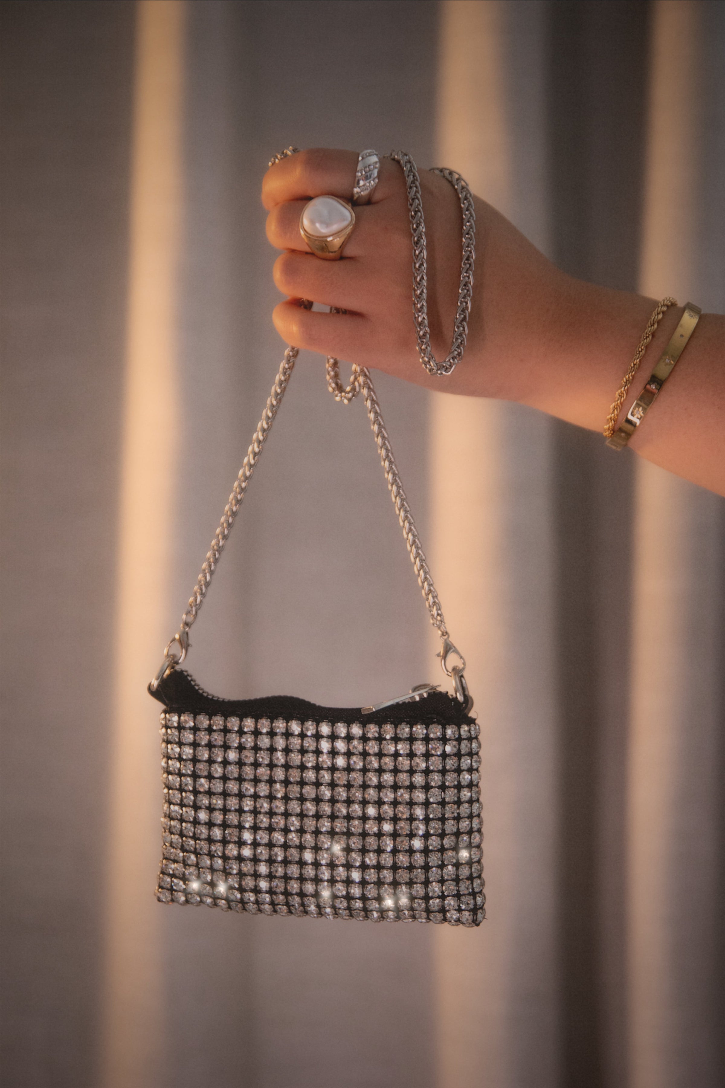 ACCESSORIES Deva Crossbody Bag - Black