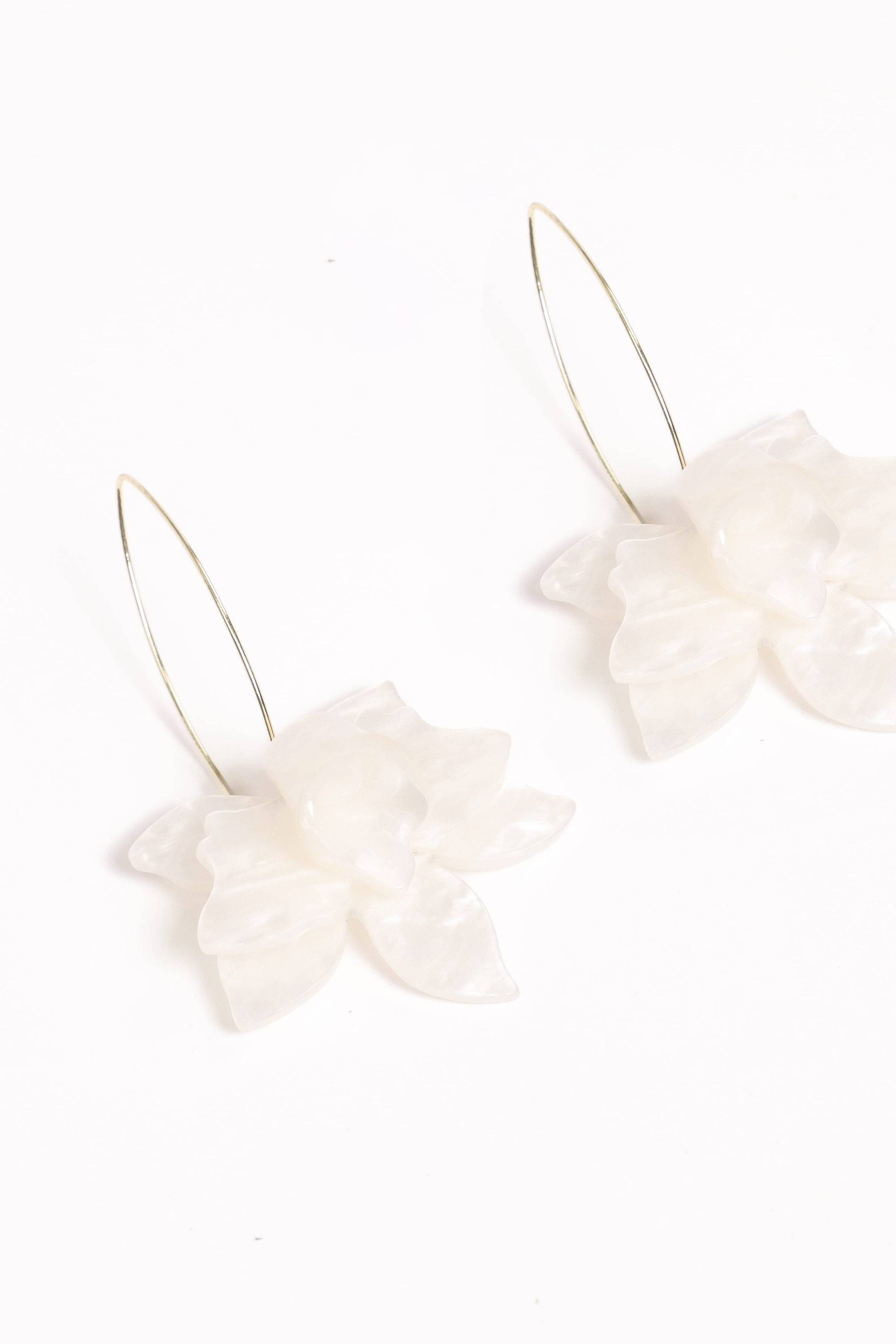 ACCESSORIES Edel Earrings - White