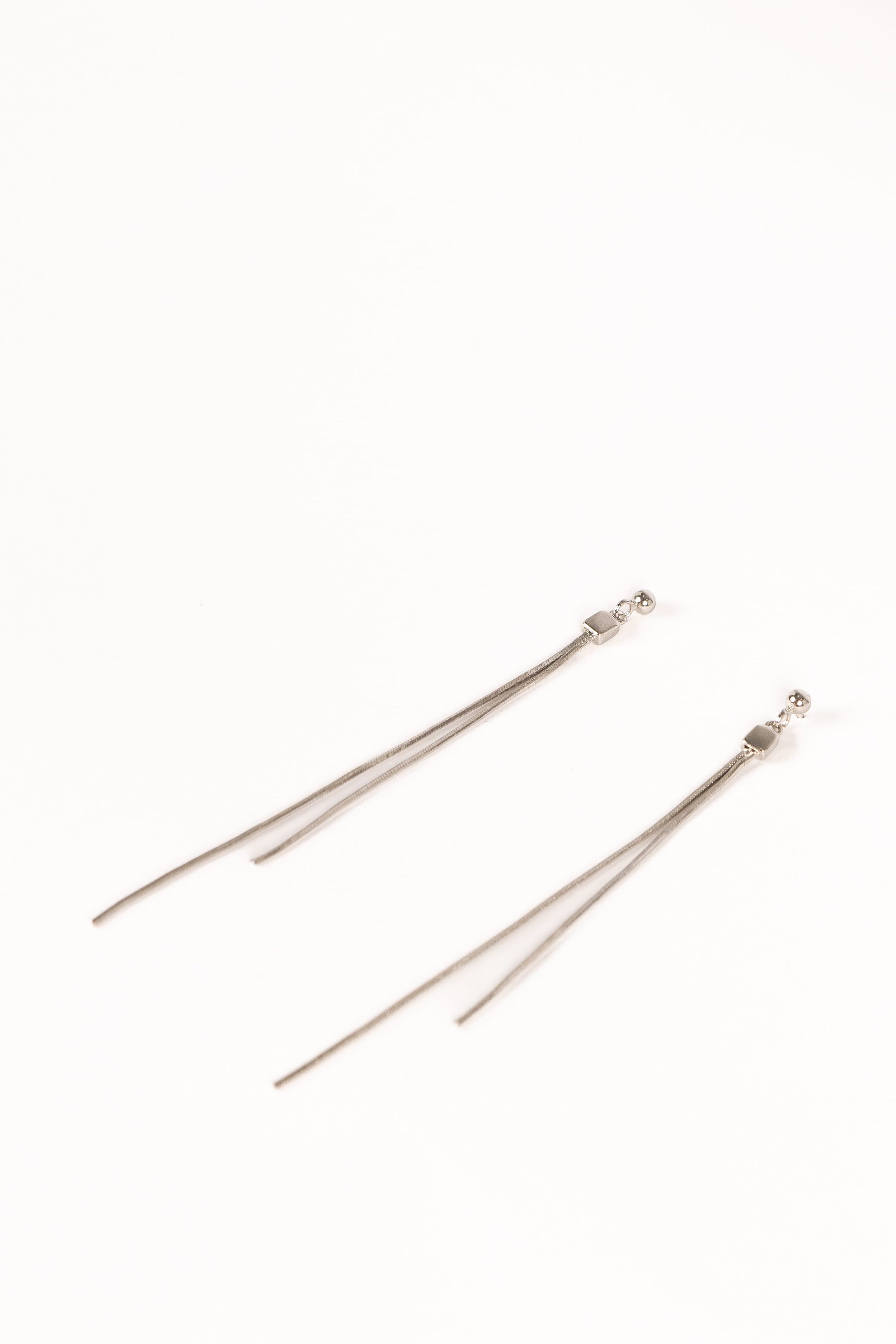 ACCESSORIES Gina Earrings - Silver