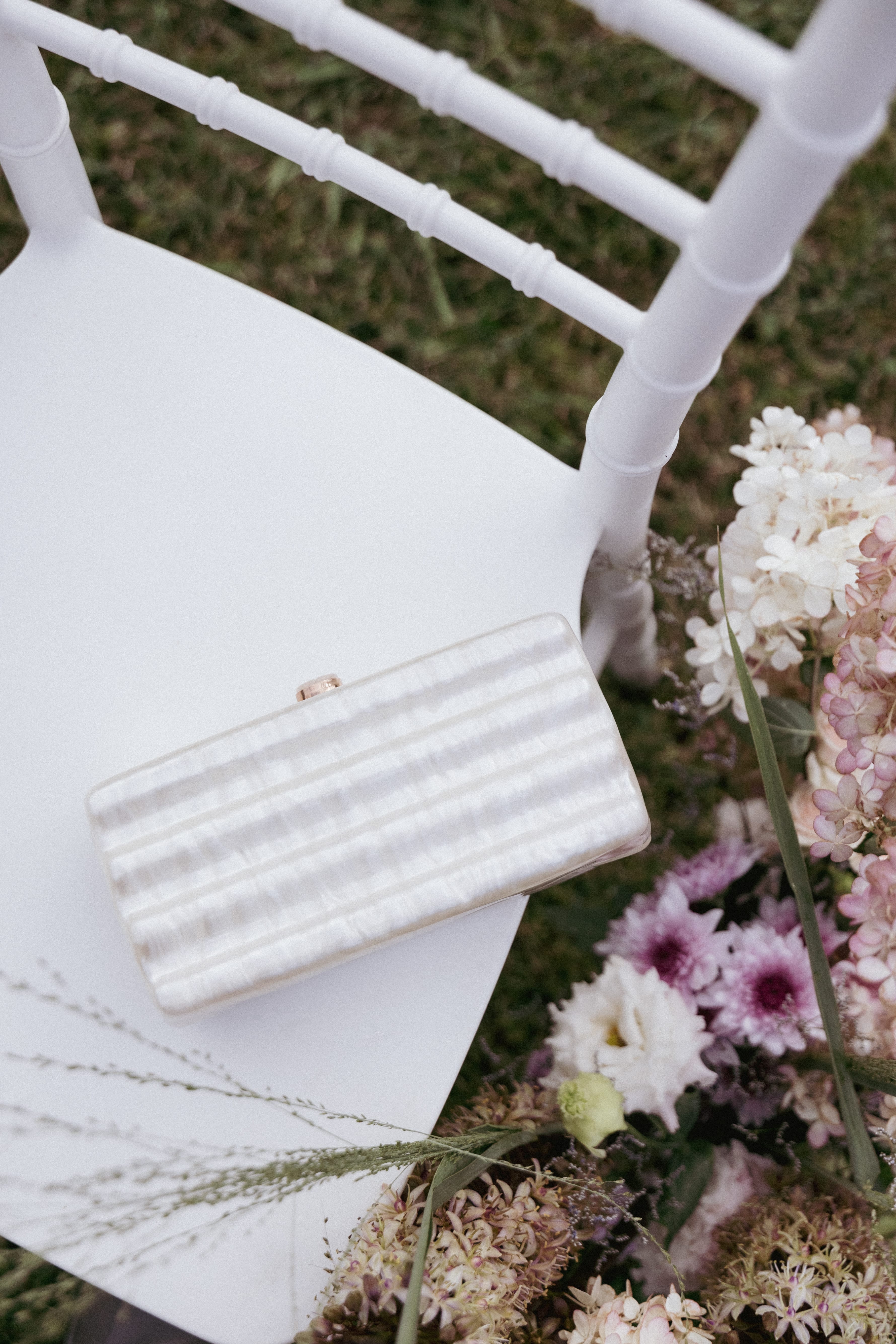 ACCESSORIES Helena Clutch - Pearl