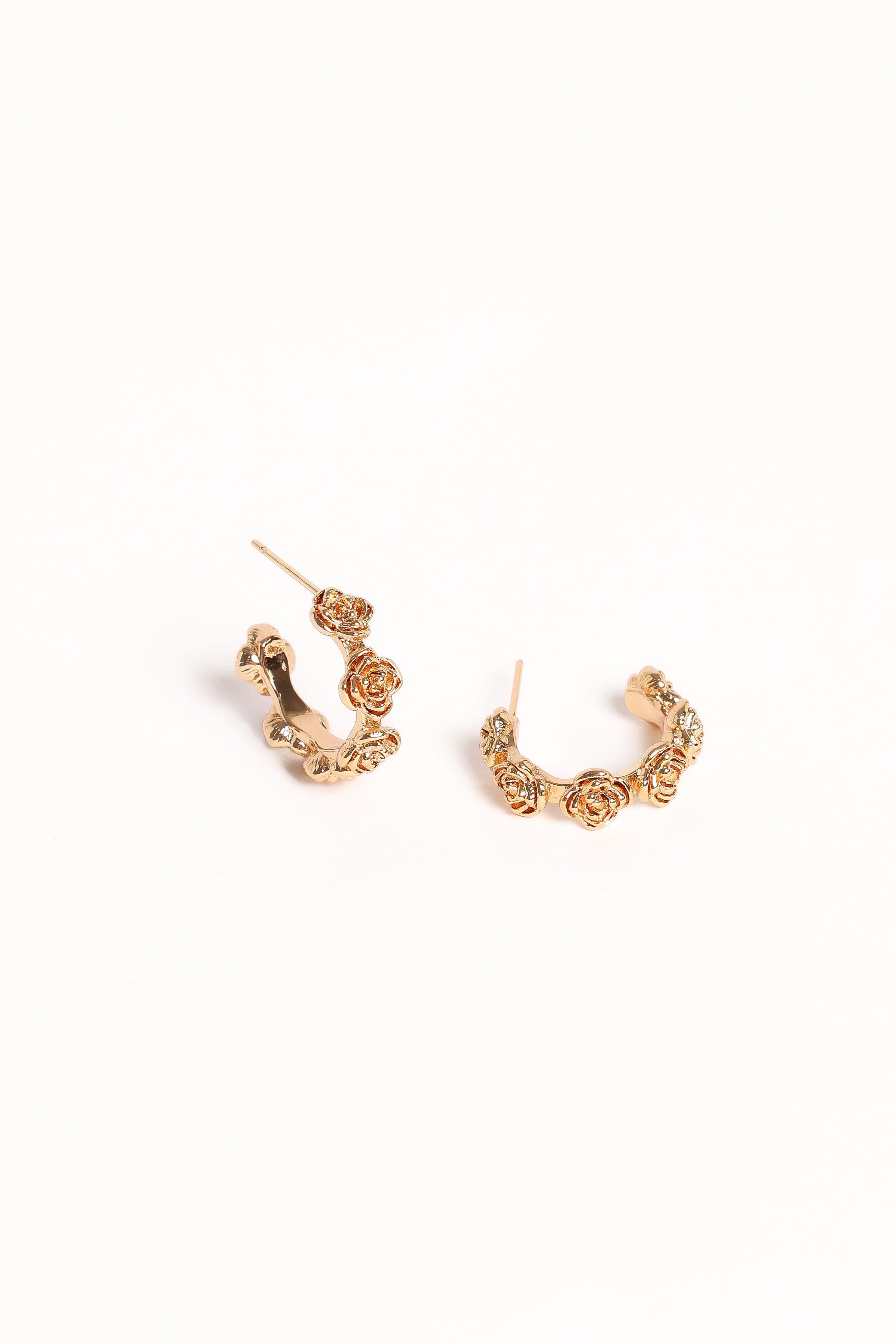 ACCESSORIES Jennie Flower Earrings - Gold