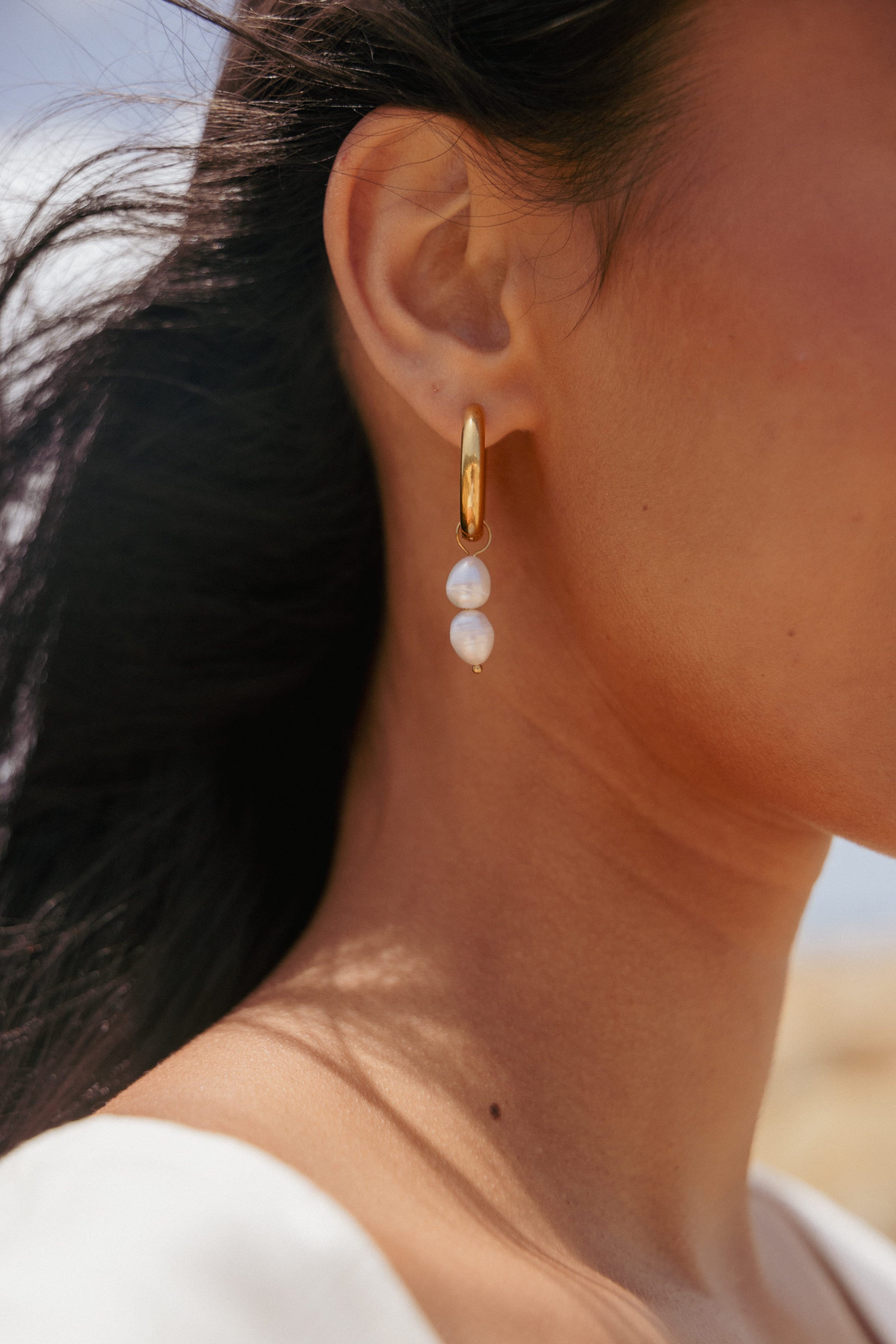 ACCESSORIES Katherine Pearl Earrings - Gold