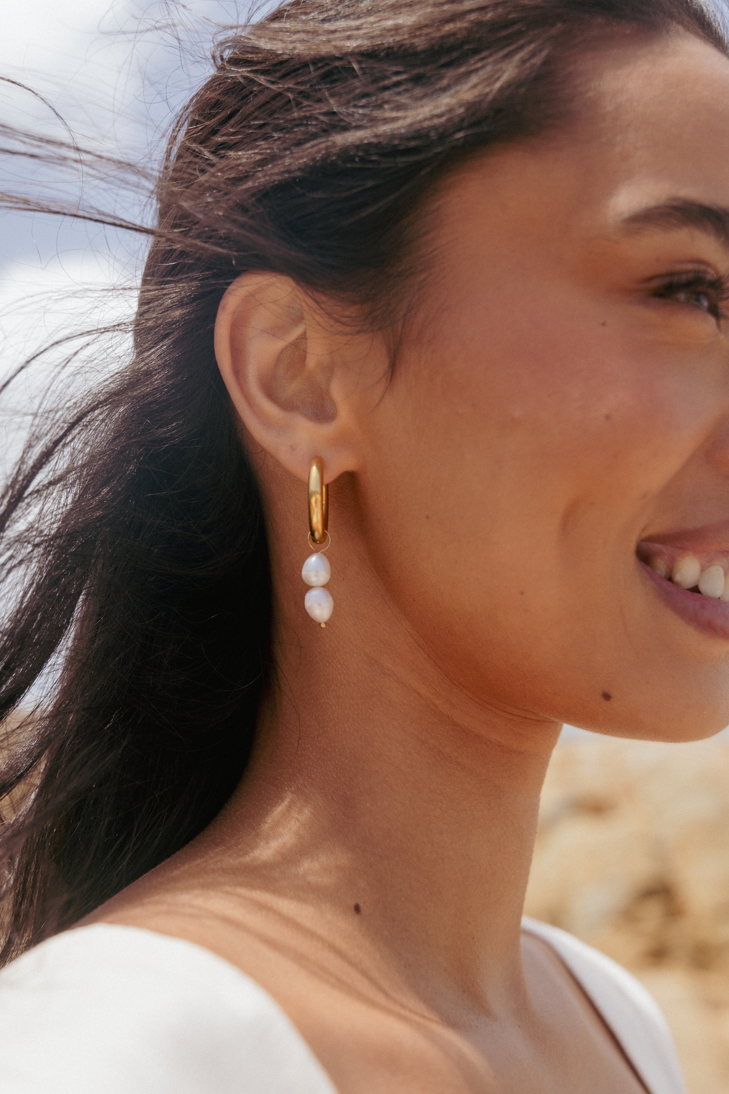 ACCESSORIES Katherine Pearl Earrings - Gold