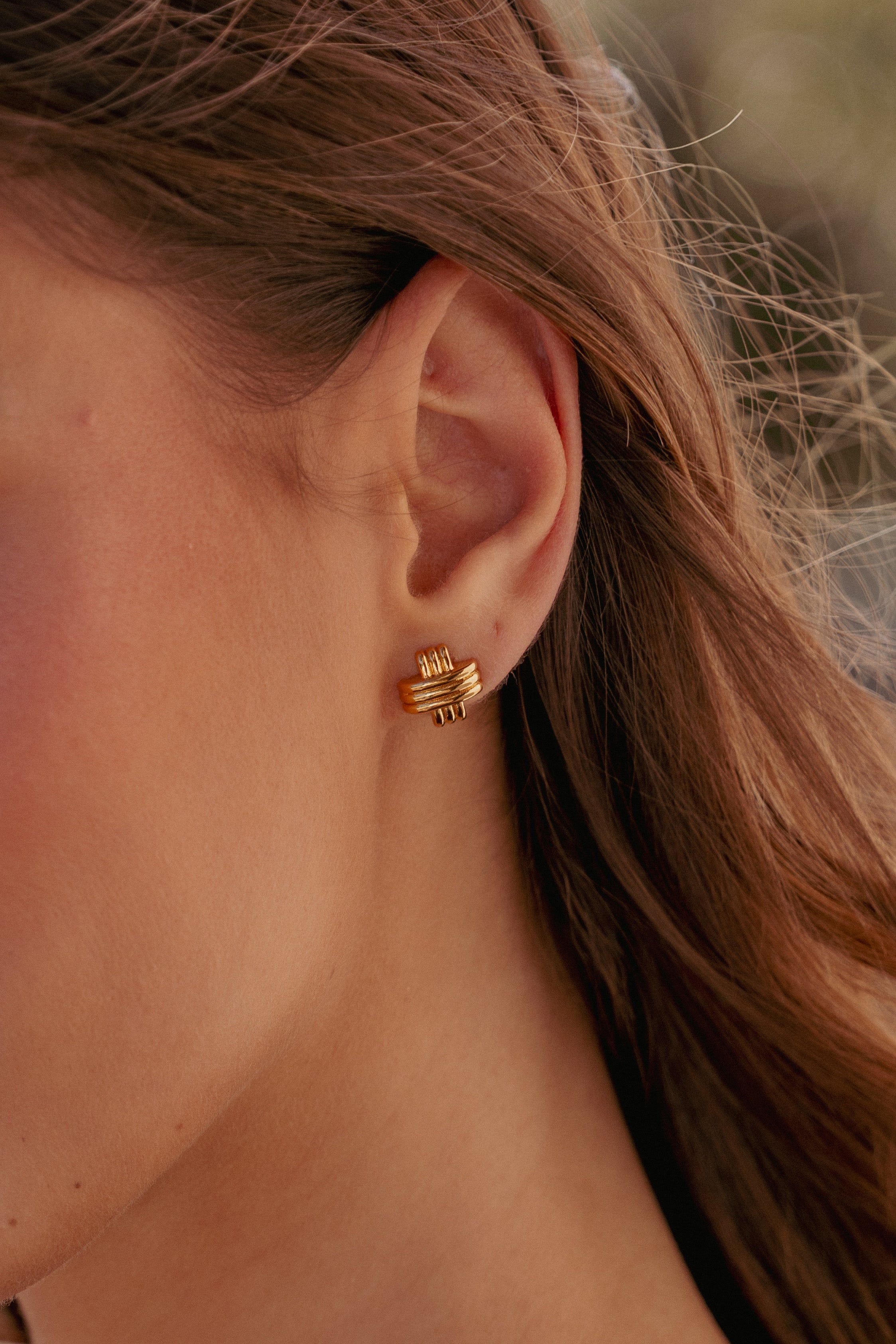 ACCESSORIES Lorna Earrings - Gold