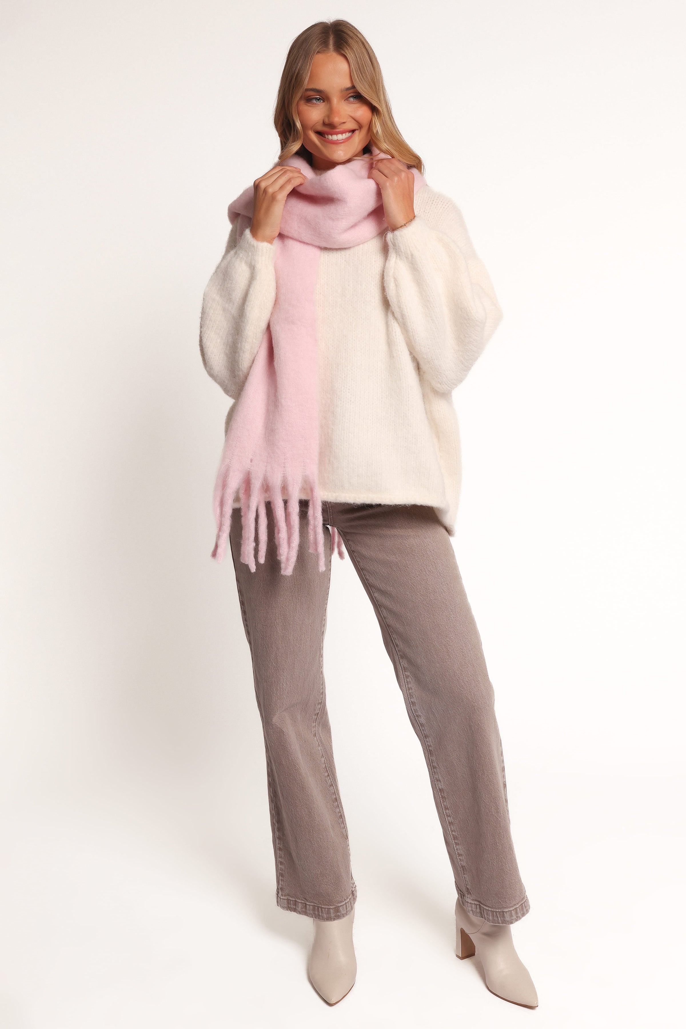 ACCESSORIES Nova Scarf - Pink