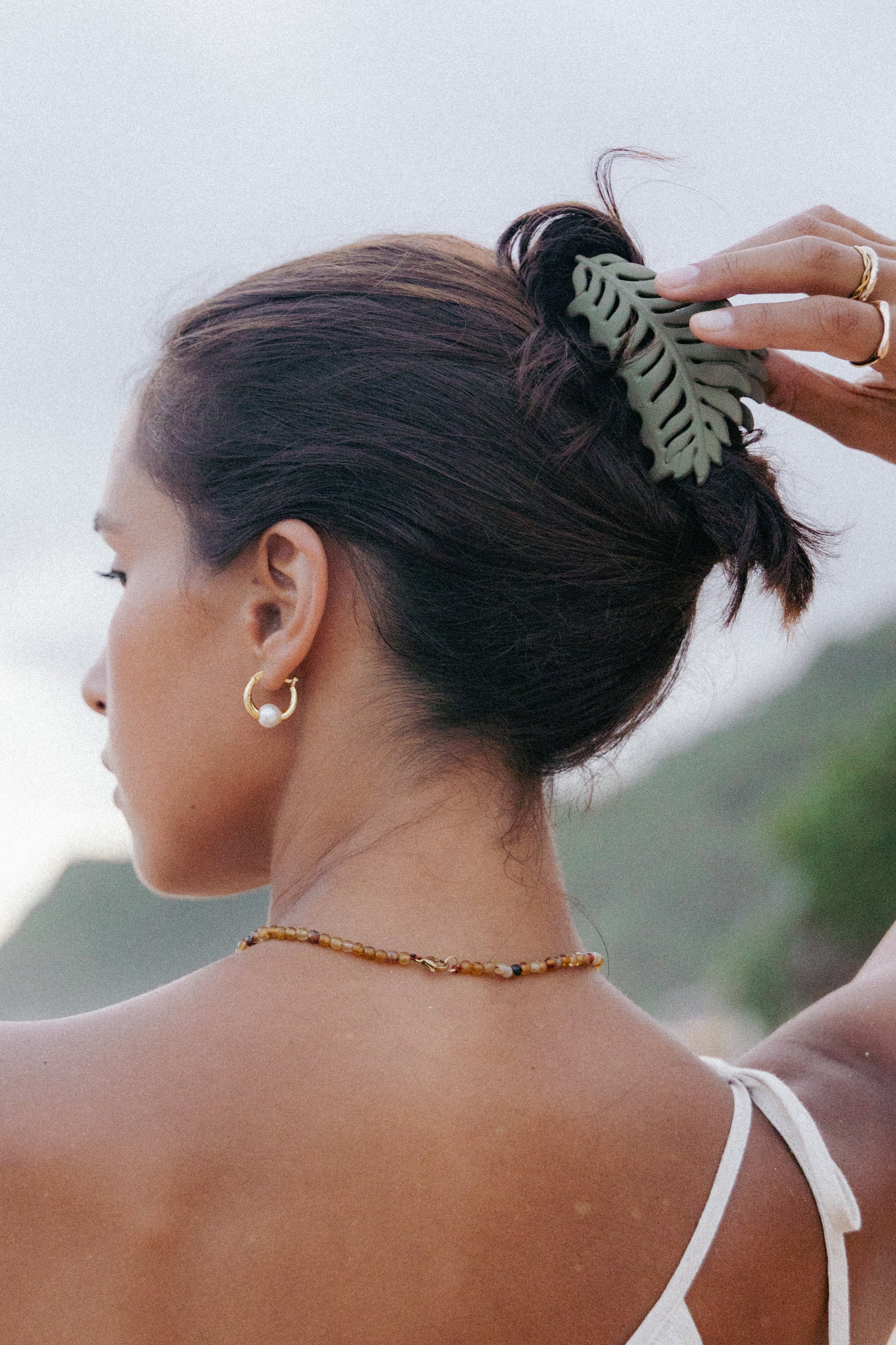 ACCESSORIES Palm Hair Clip - Green