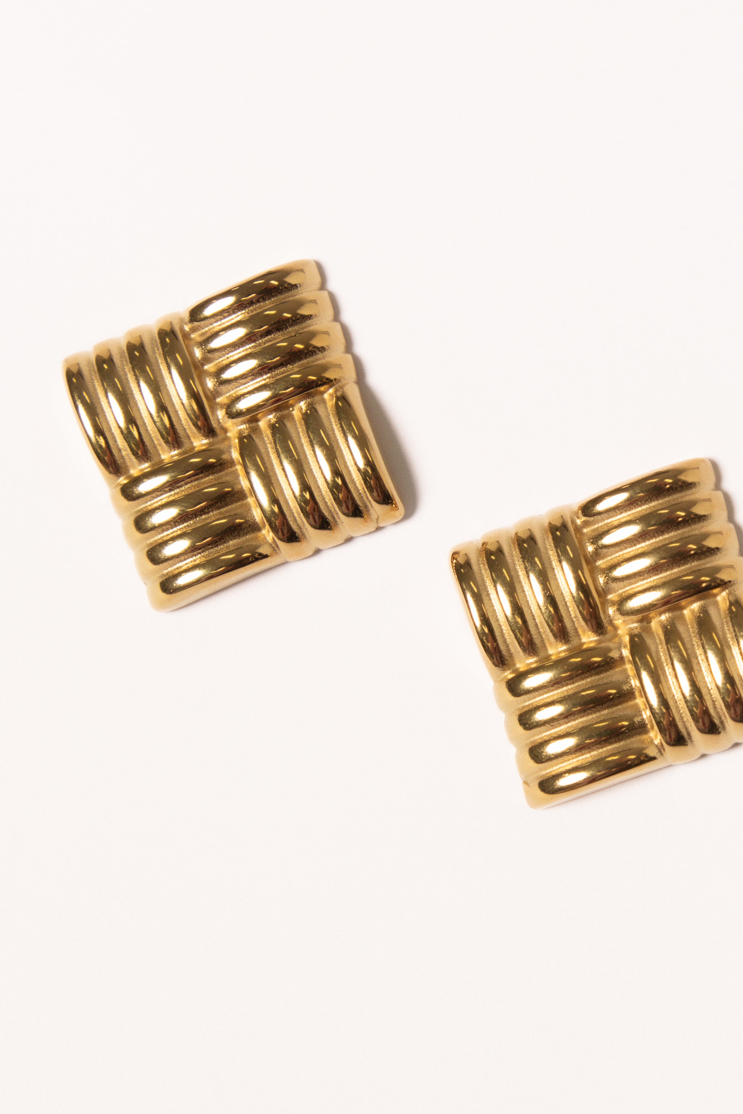 ACCESSORIES Rinna Earrings - Gold