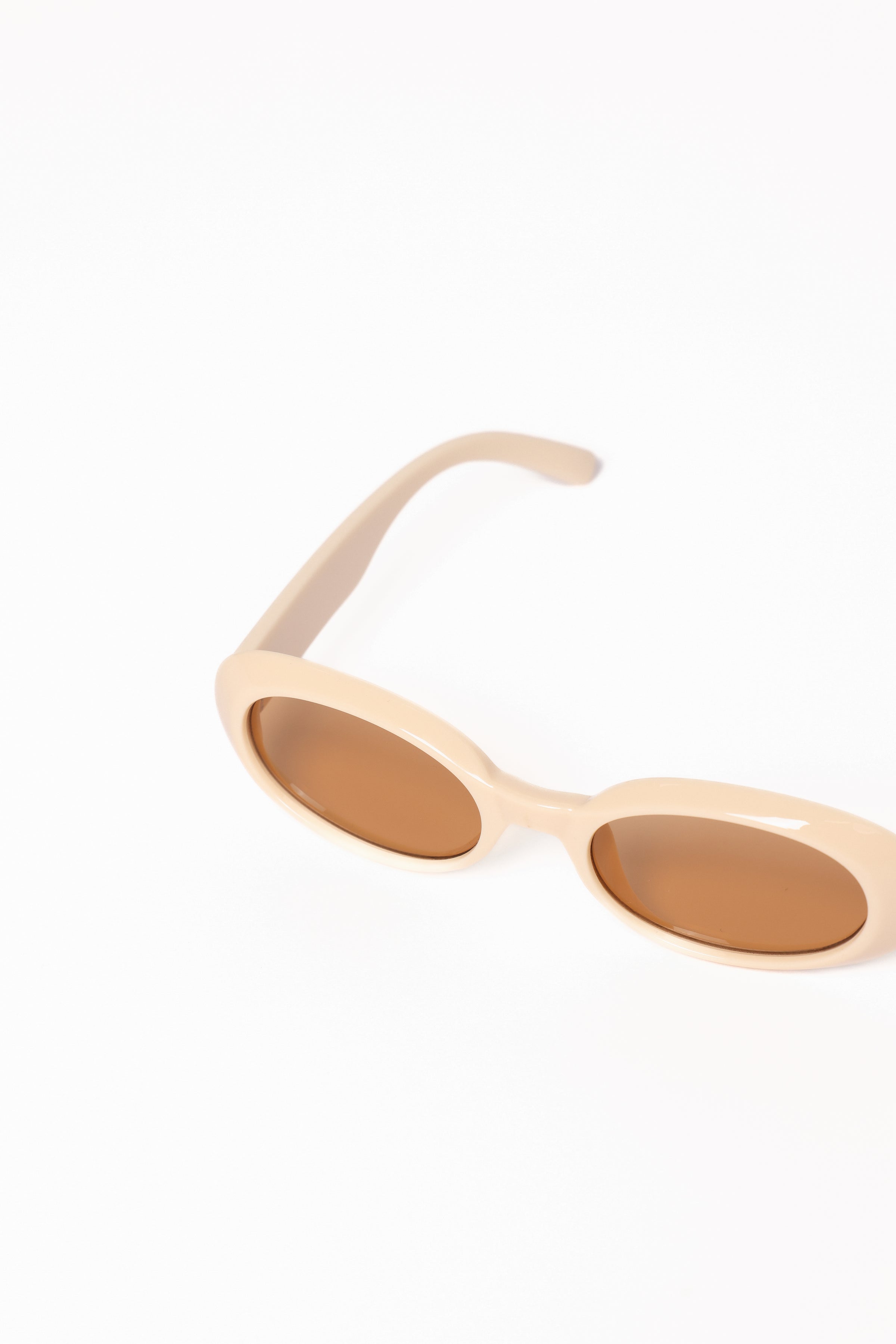 ACCESSORIES Sidney Sunglasses - Cream