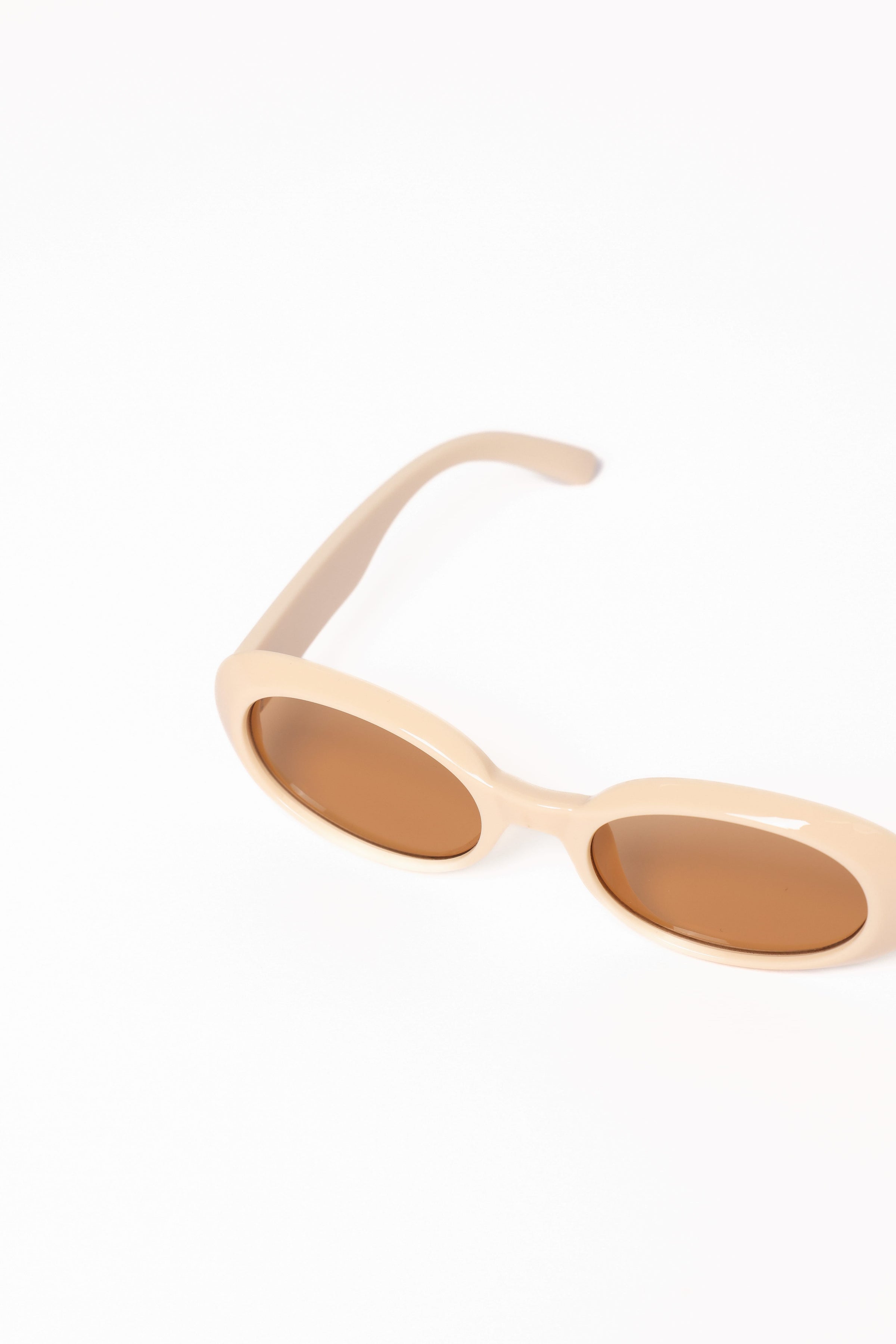 ACCESSORIES Sidney Sunglasses - Cream