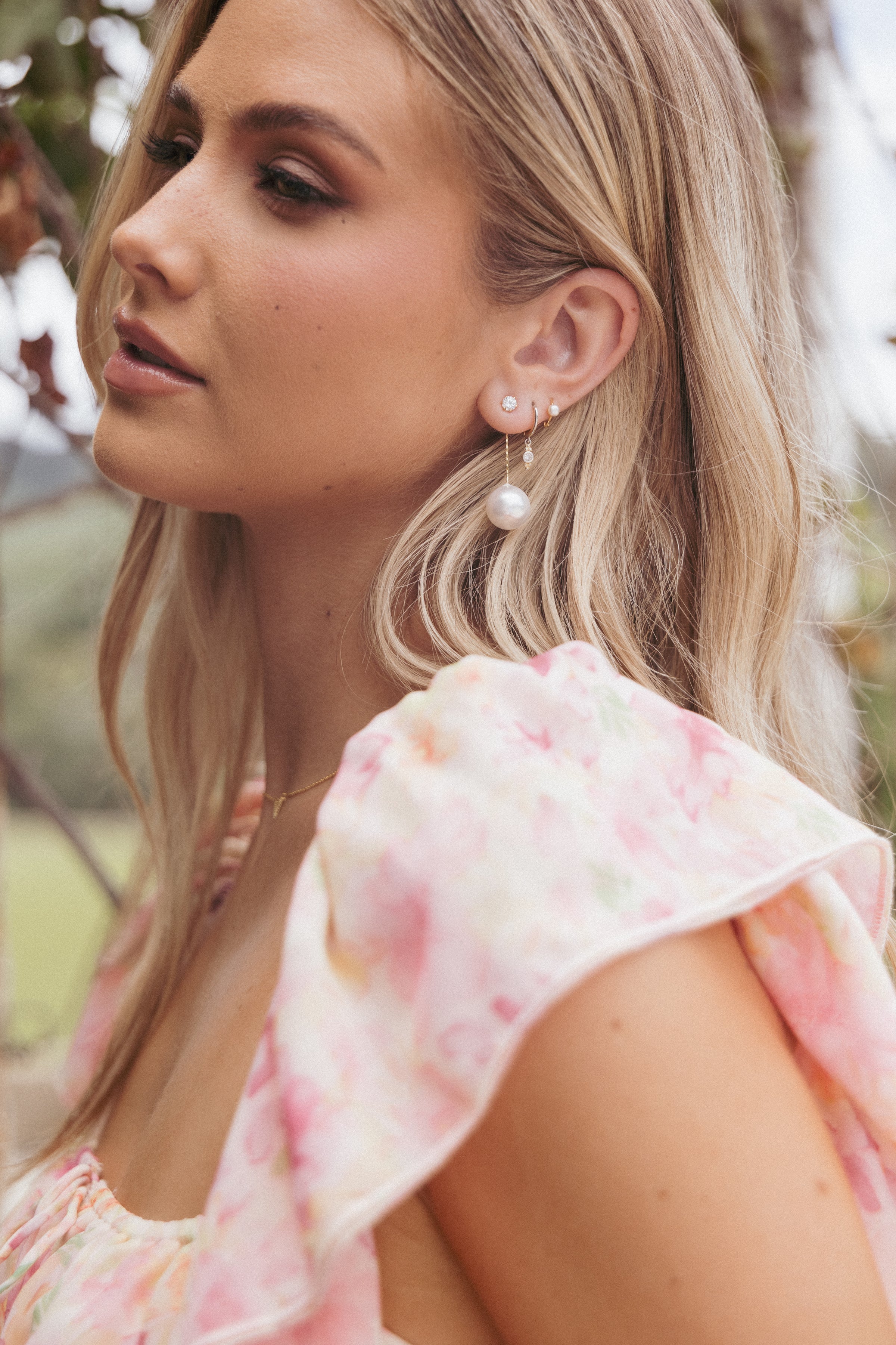 ACCESSORIES Vivienne Earrings - Gold/Pearl