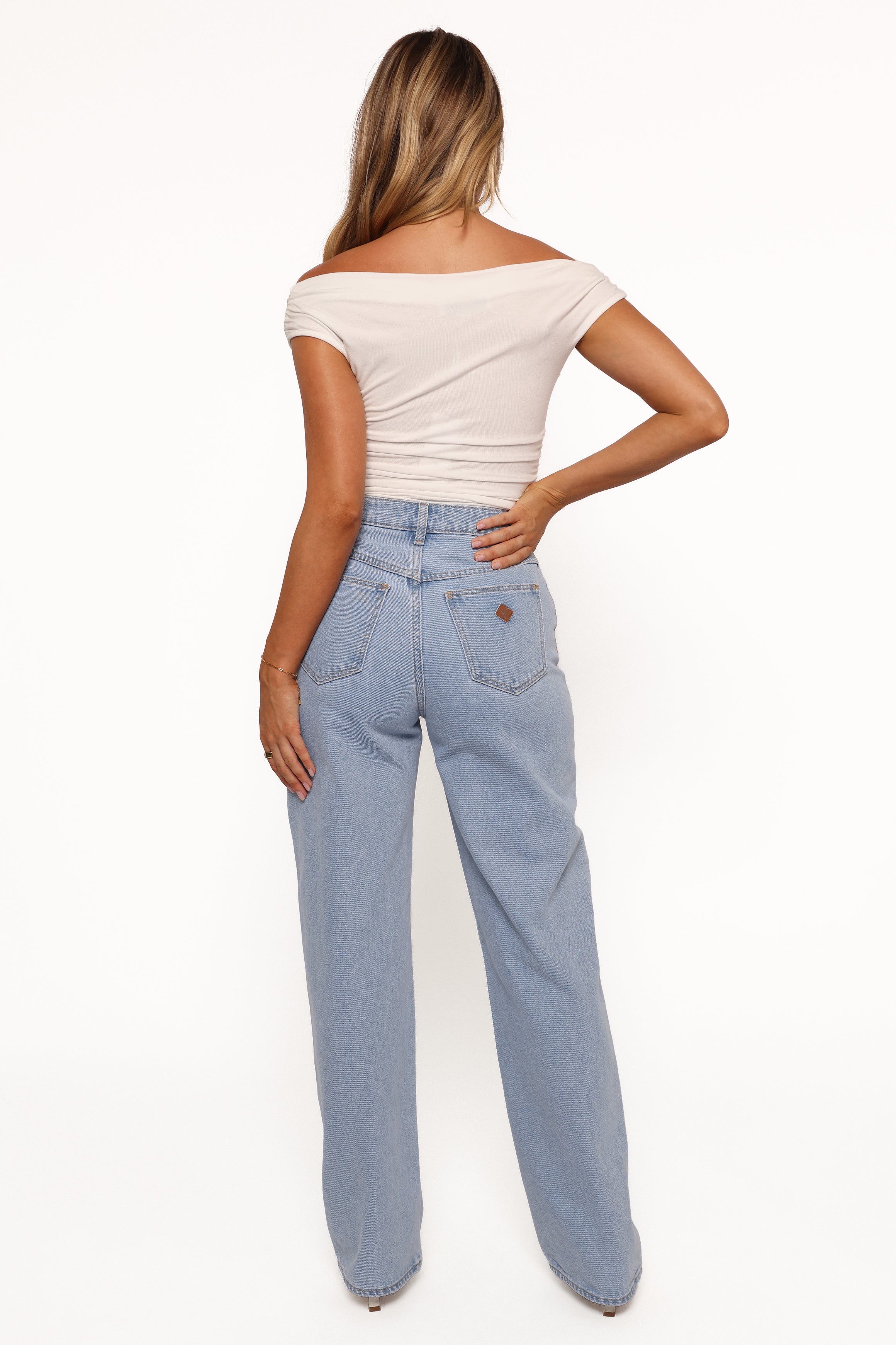 BOTTOMS Abrand 94 High Wide Jeans - Kendall