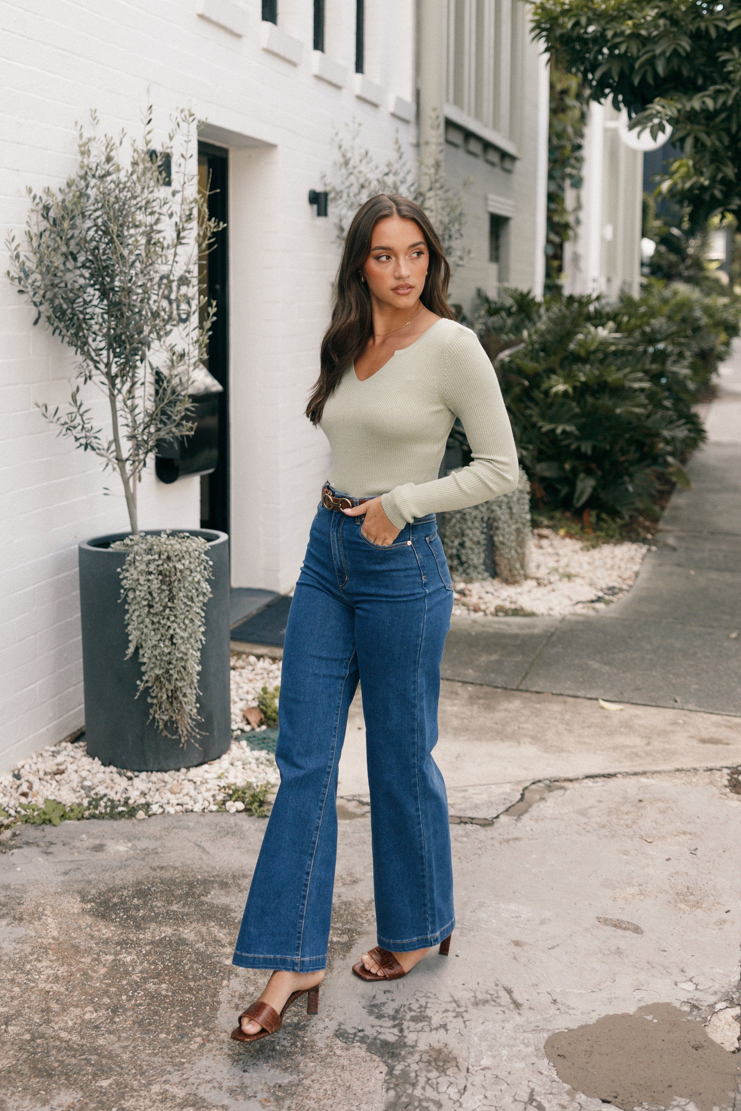 BOTTOMS @Abrand 94 High Wide Jeans - Ruth Mid Blue (Hold for Cool Beginnings)