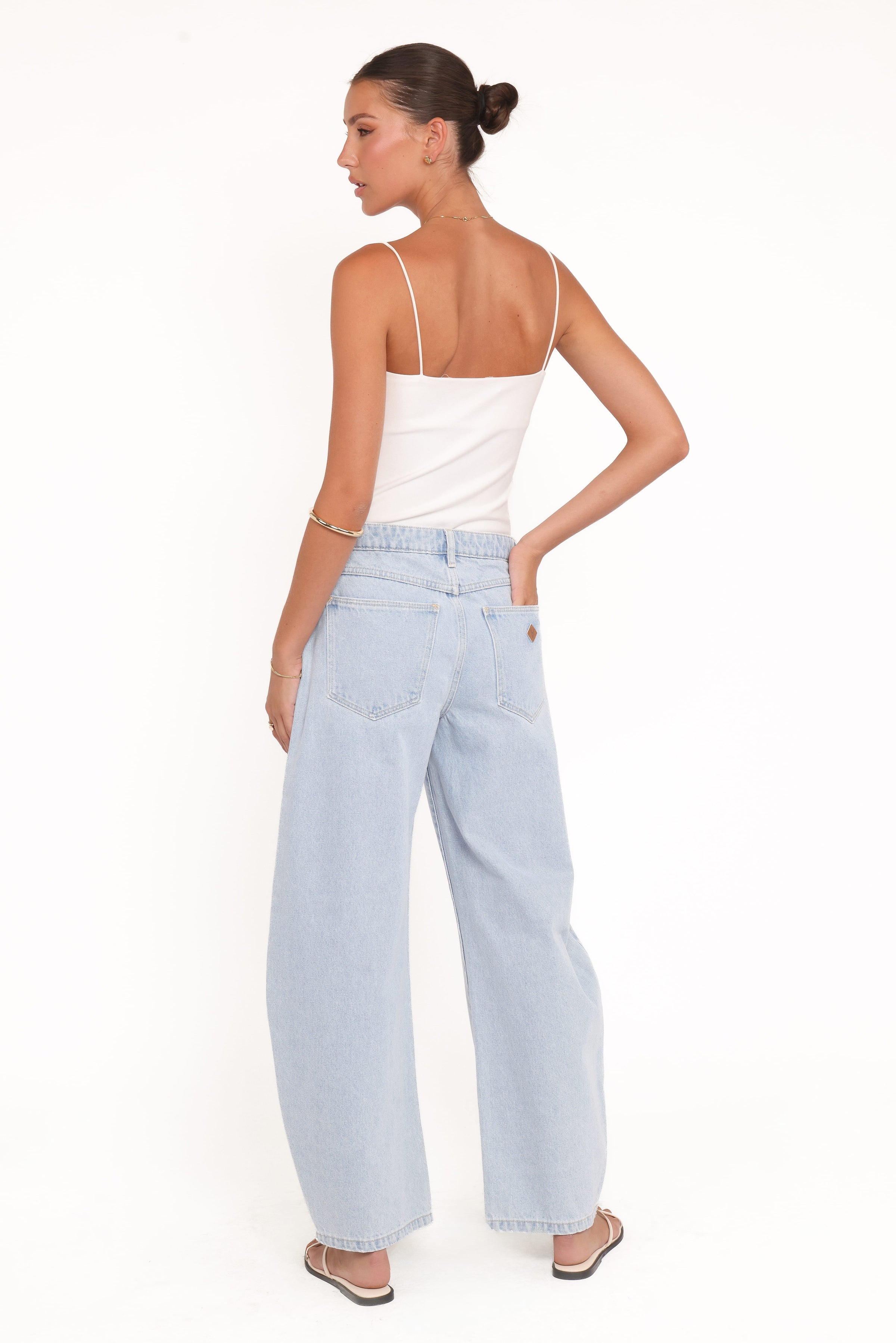 BOTTOMS Abrand 95 Barrel Jeans - Kendall
