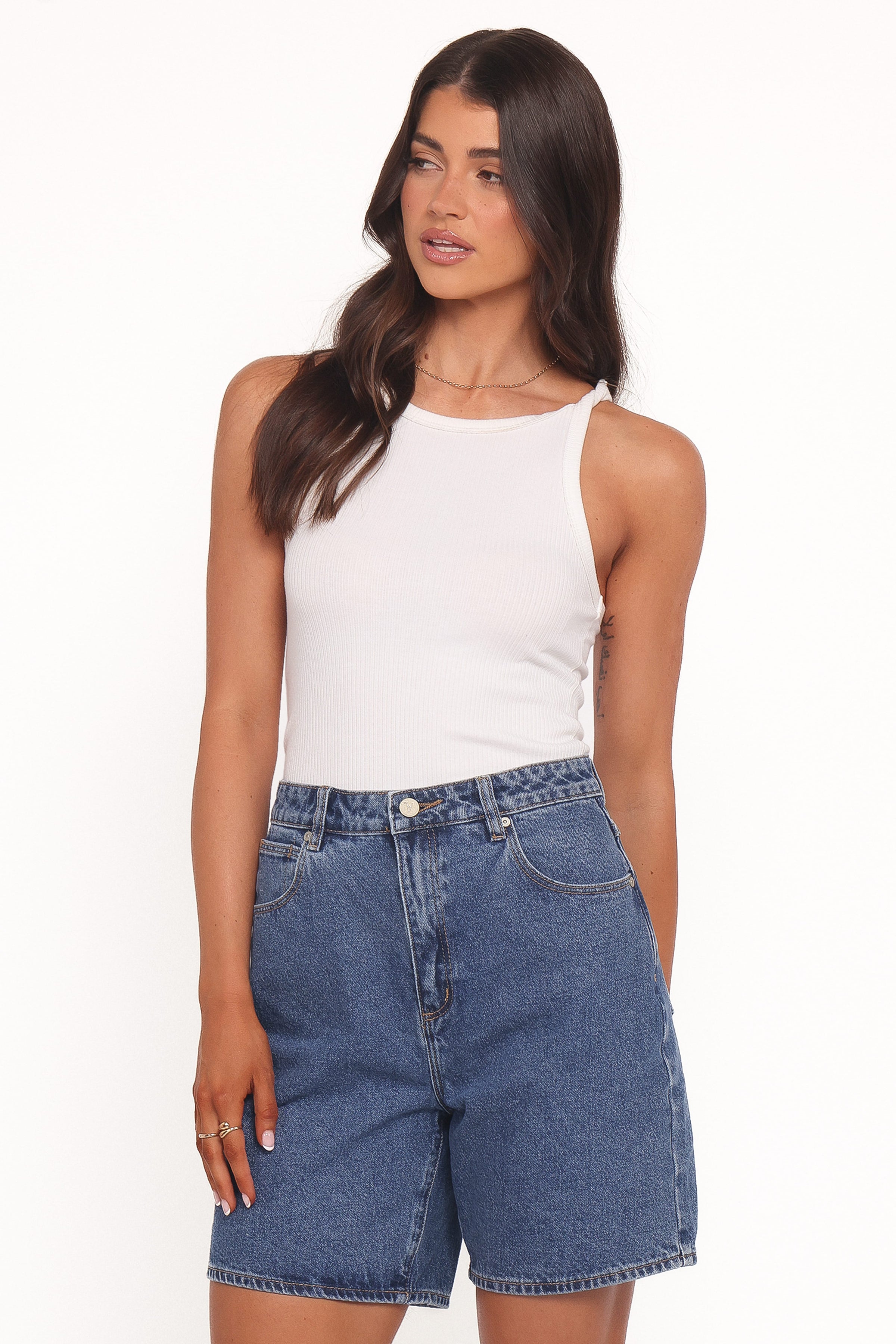 BOTTOMS Abrand Carrie Shorts - Bella
