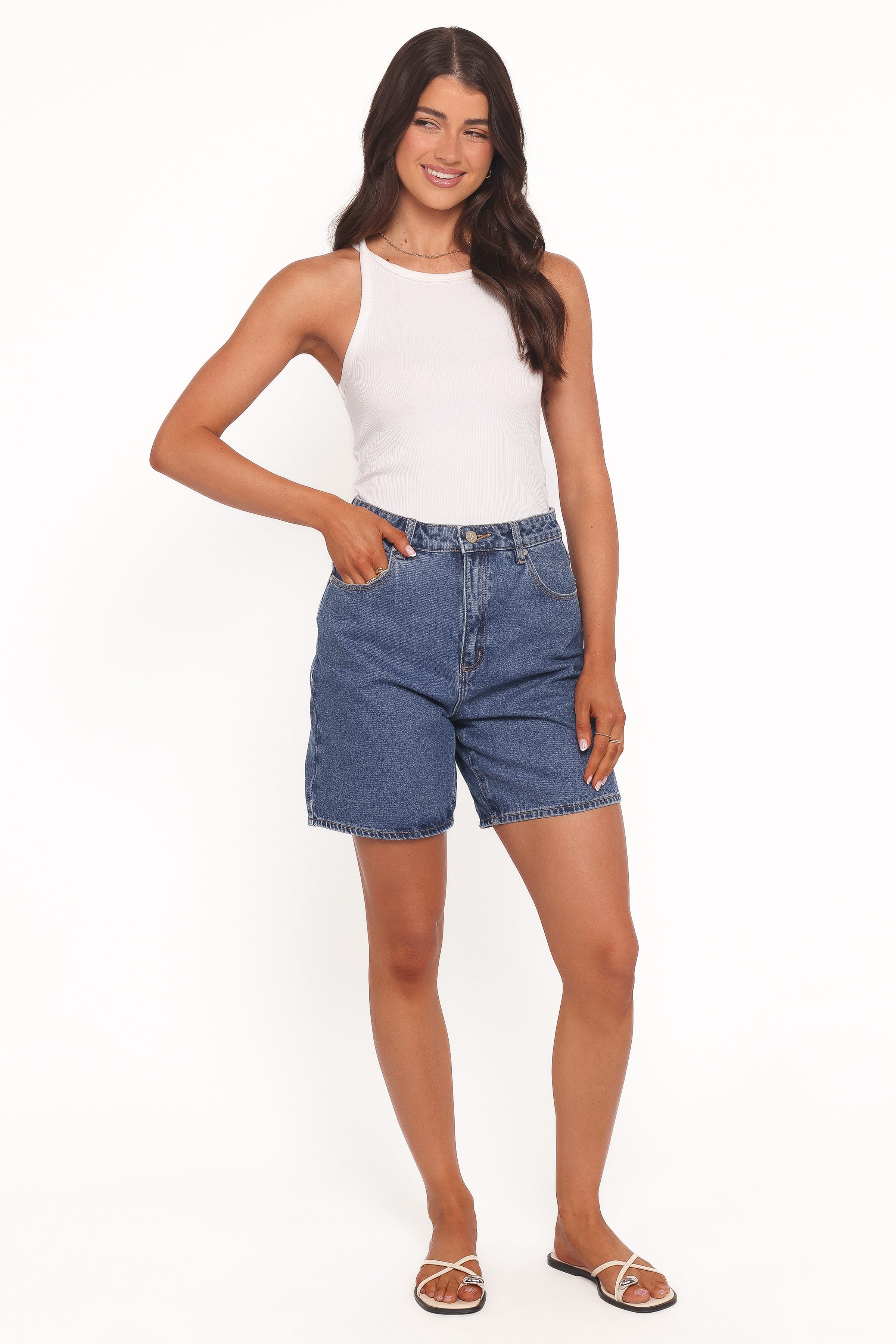 BOTTOMS Abrand Carrie Shorts - Bella