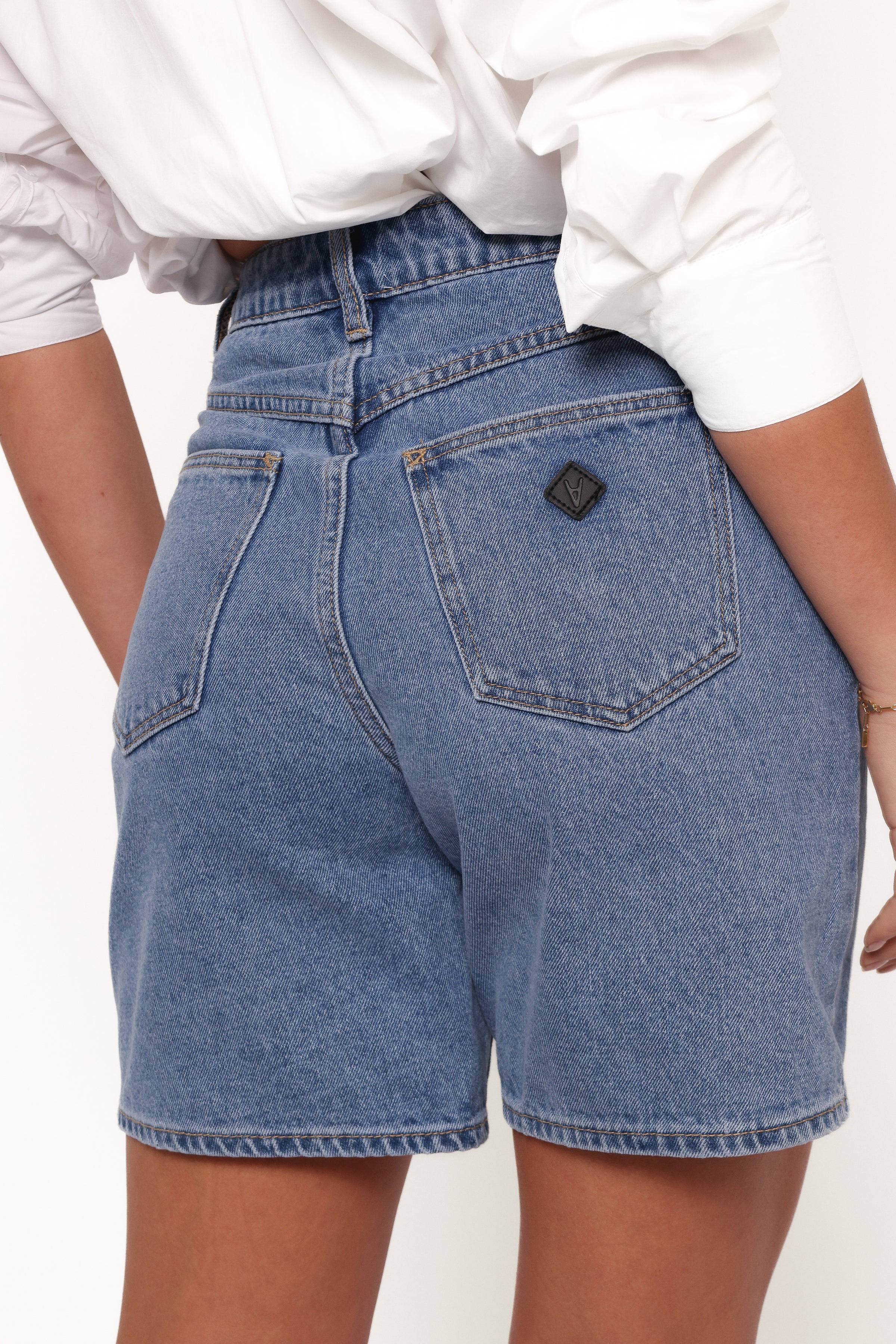 BOTTOMS Abrand Carrie Shorts - Naomi