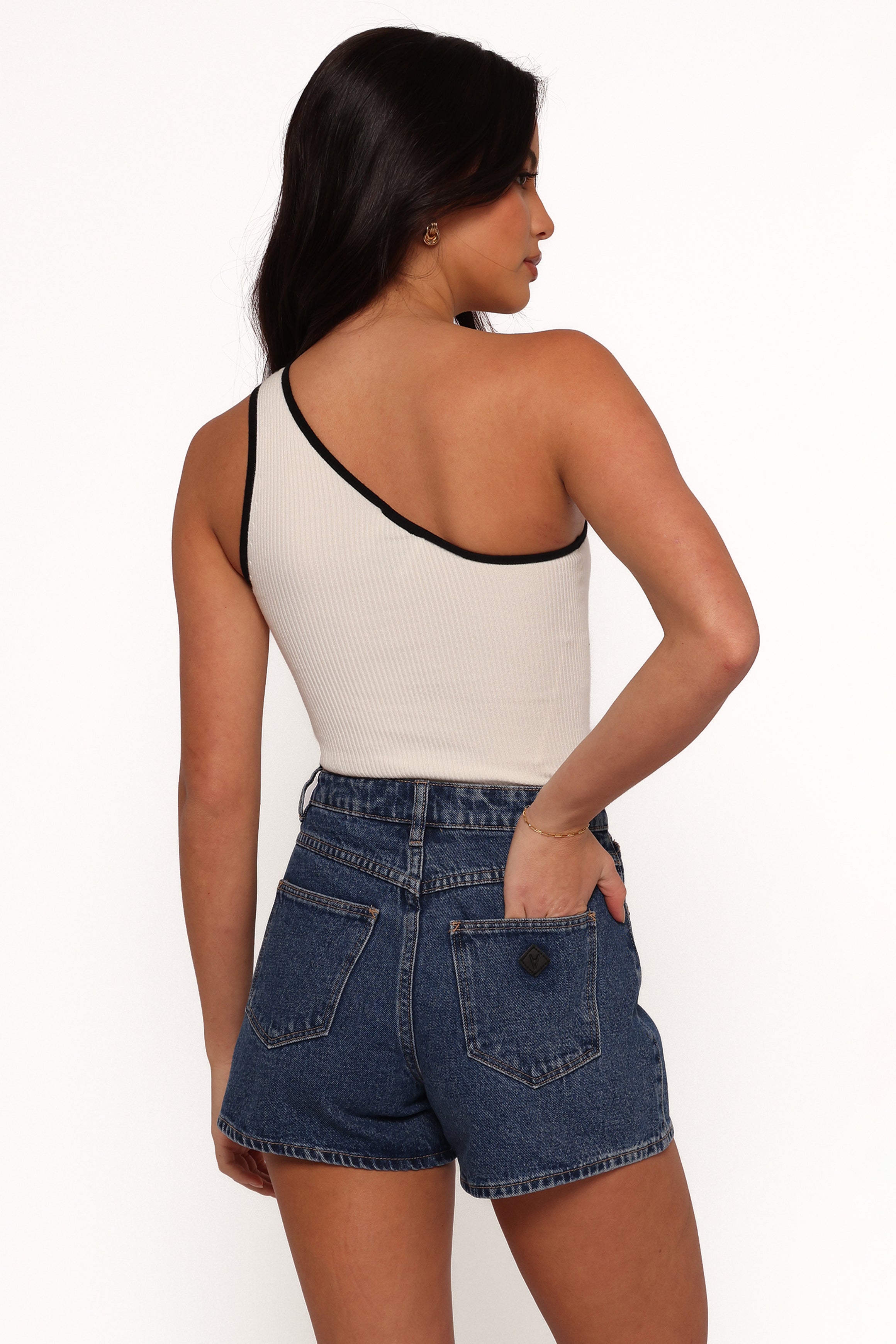 BOTTOMS Abrand Venice Shorts - Bella