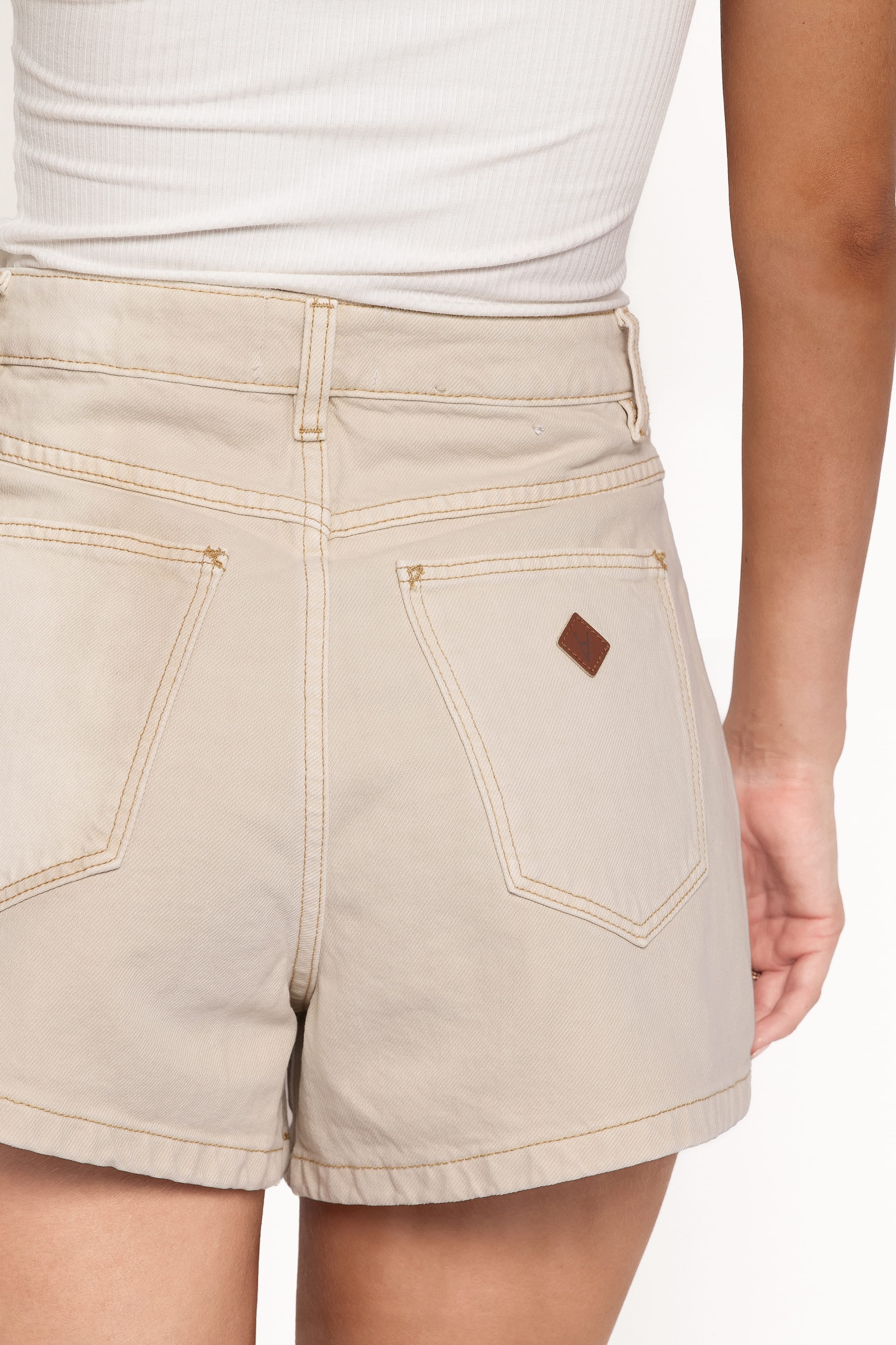 BOTTOMS Abrand Venice Shorts - Tofu