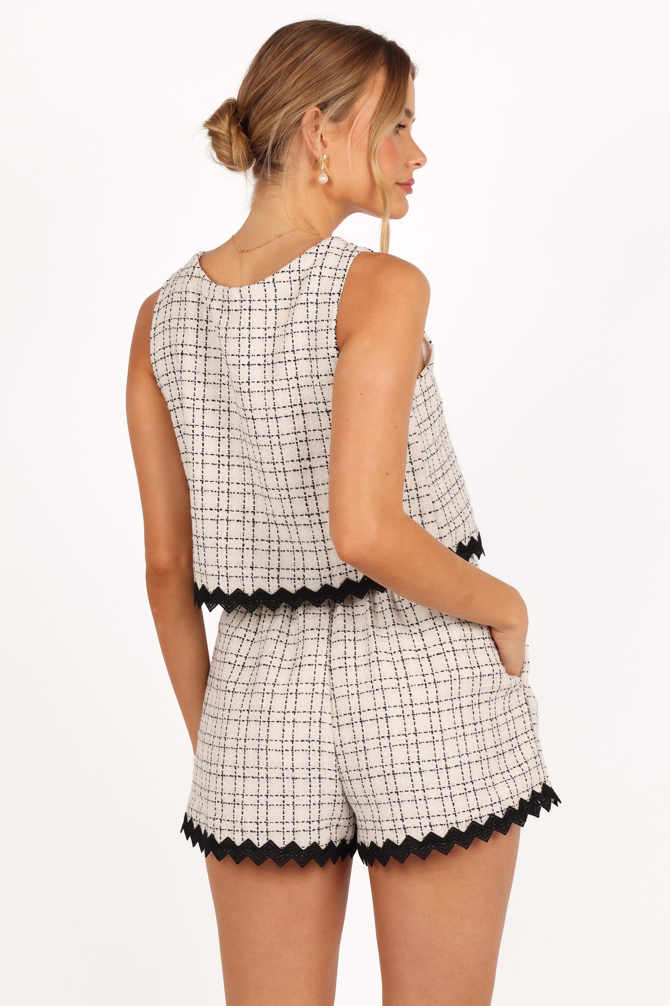 BOTTOMS Elea Short - Black White