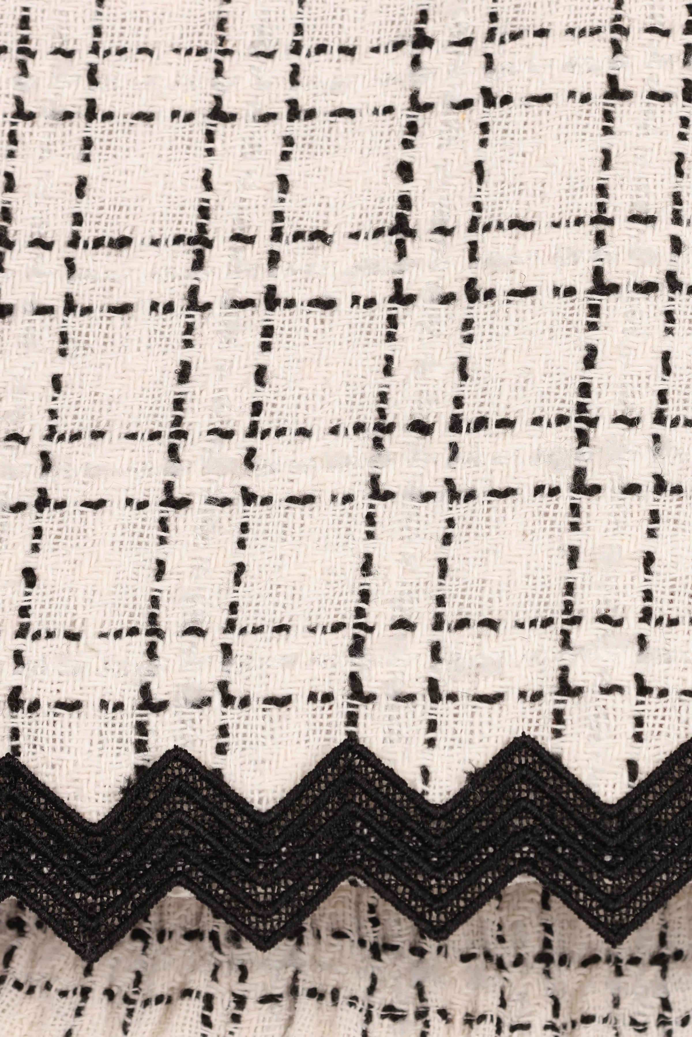 BOTTOMS Elea Short - Black White