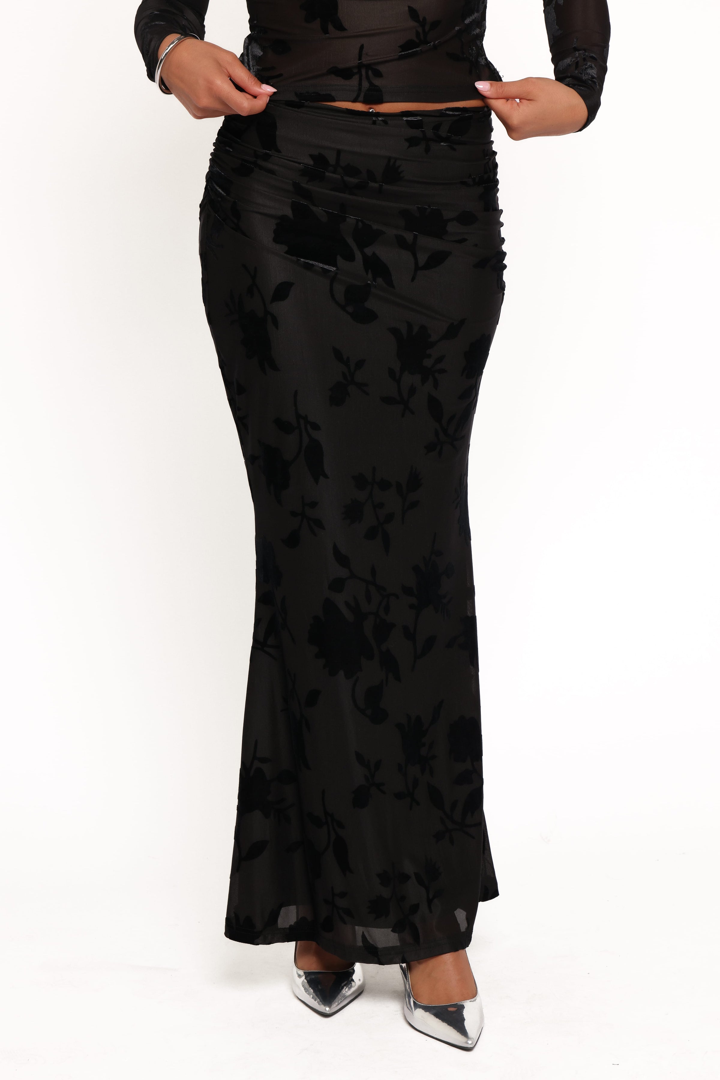 BOTTOMS Emily Burnout Velvet Skirt - Black